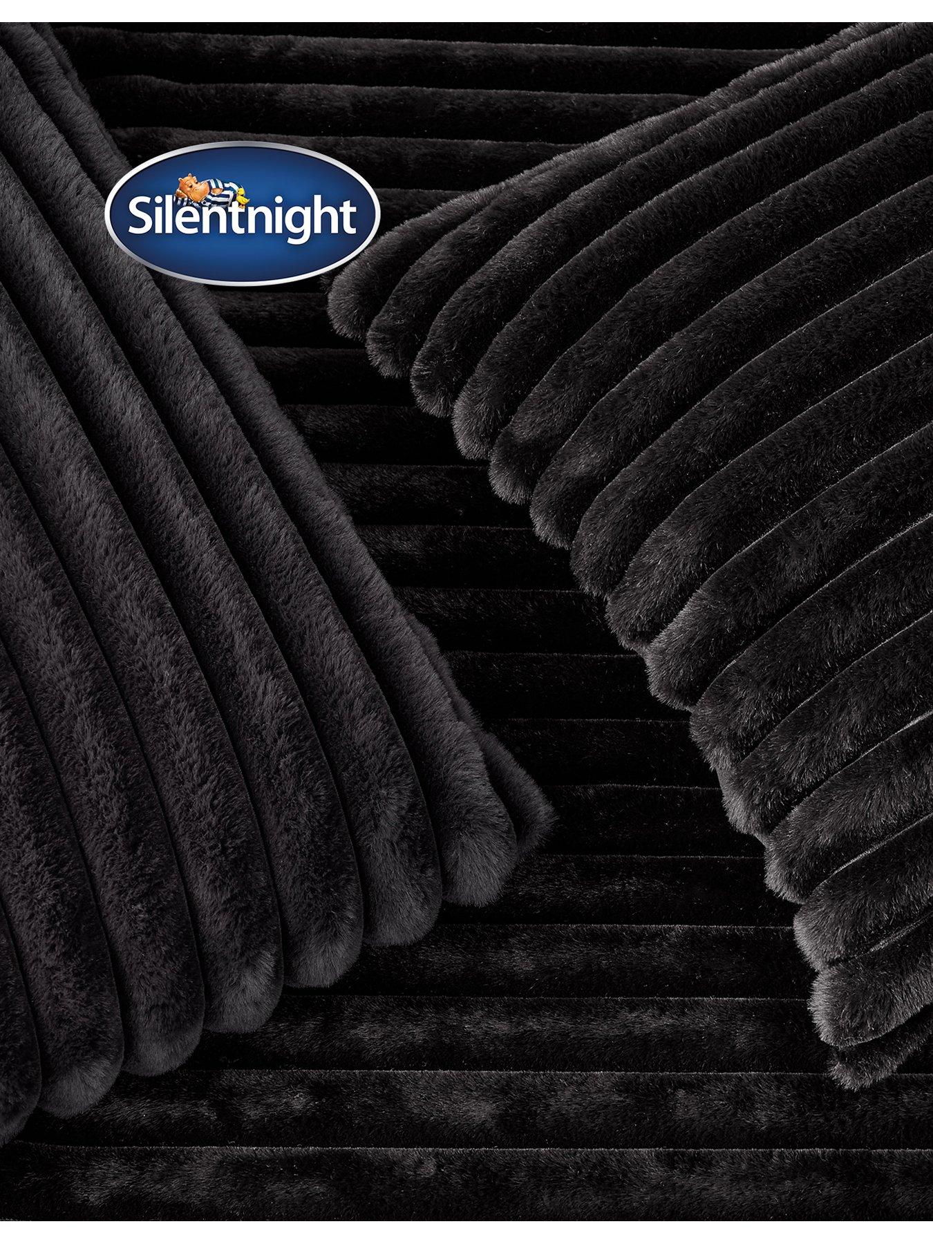 Image 3 of 7 of Silentnight Ribbed Faux Fur Duvet Cover Set