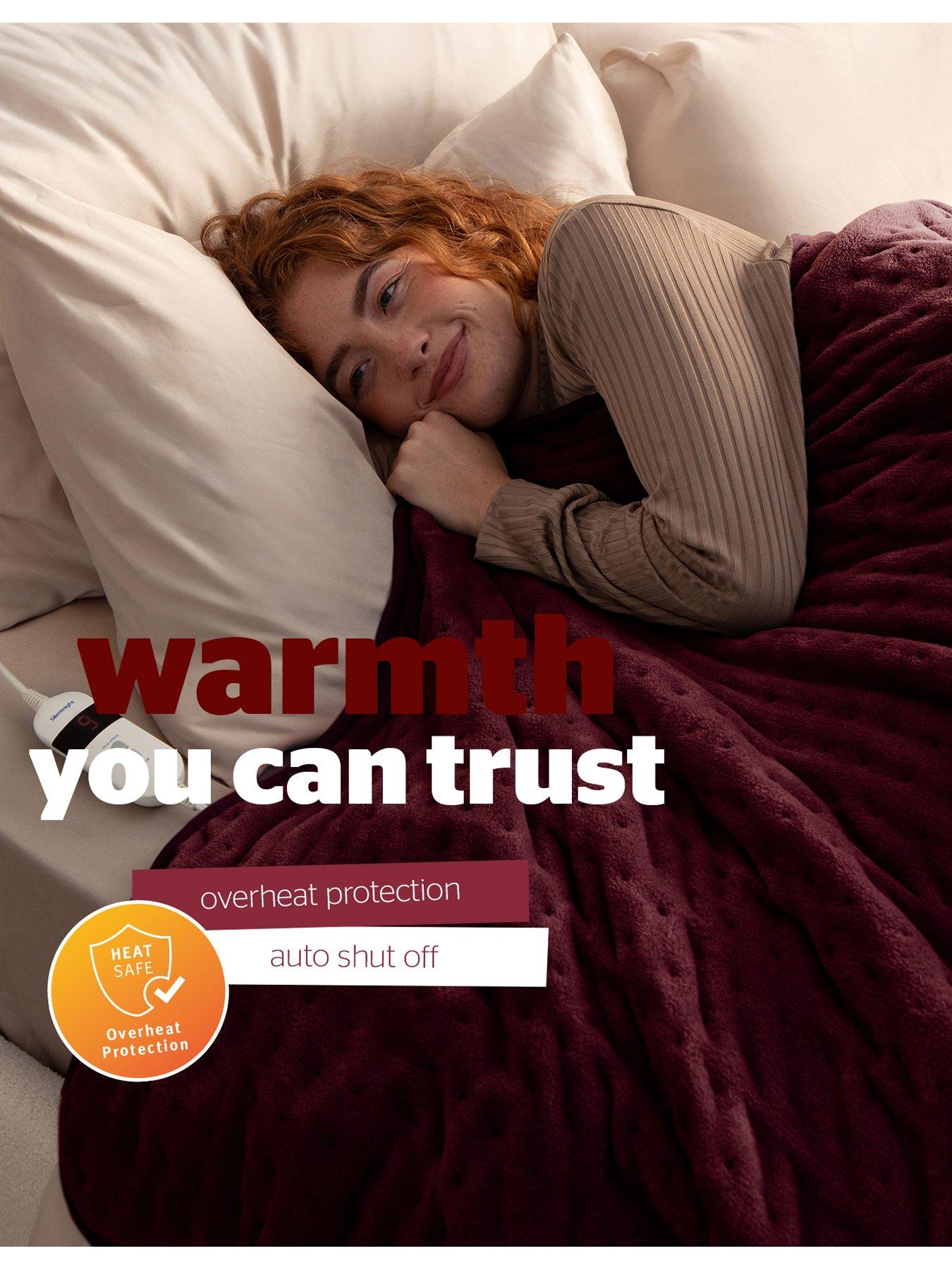 Image 5 of 7 of Silentnight Luxury Heated Throw - Berry
