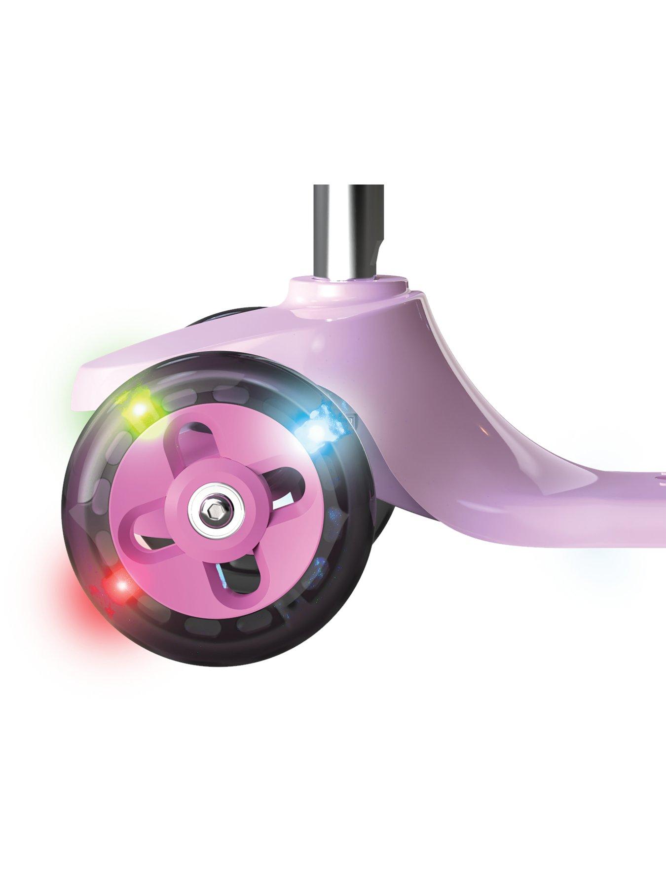 Image 3 of 7 of Razor Rollie Scooter - Pink