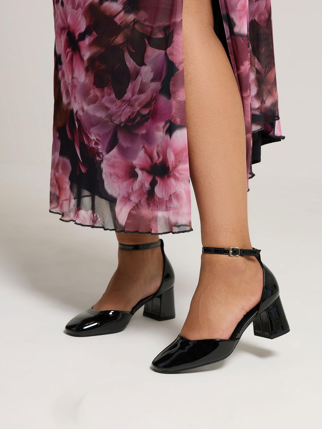 Image 4 of 4 of Yours Extra Wide Fit Two Part Block Heel Mary Jane - Black
