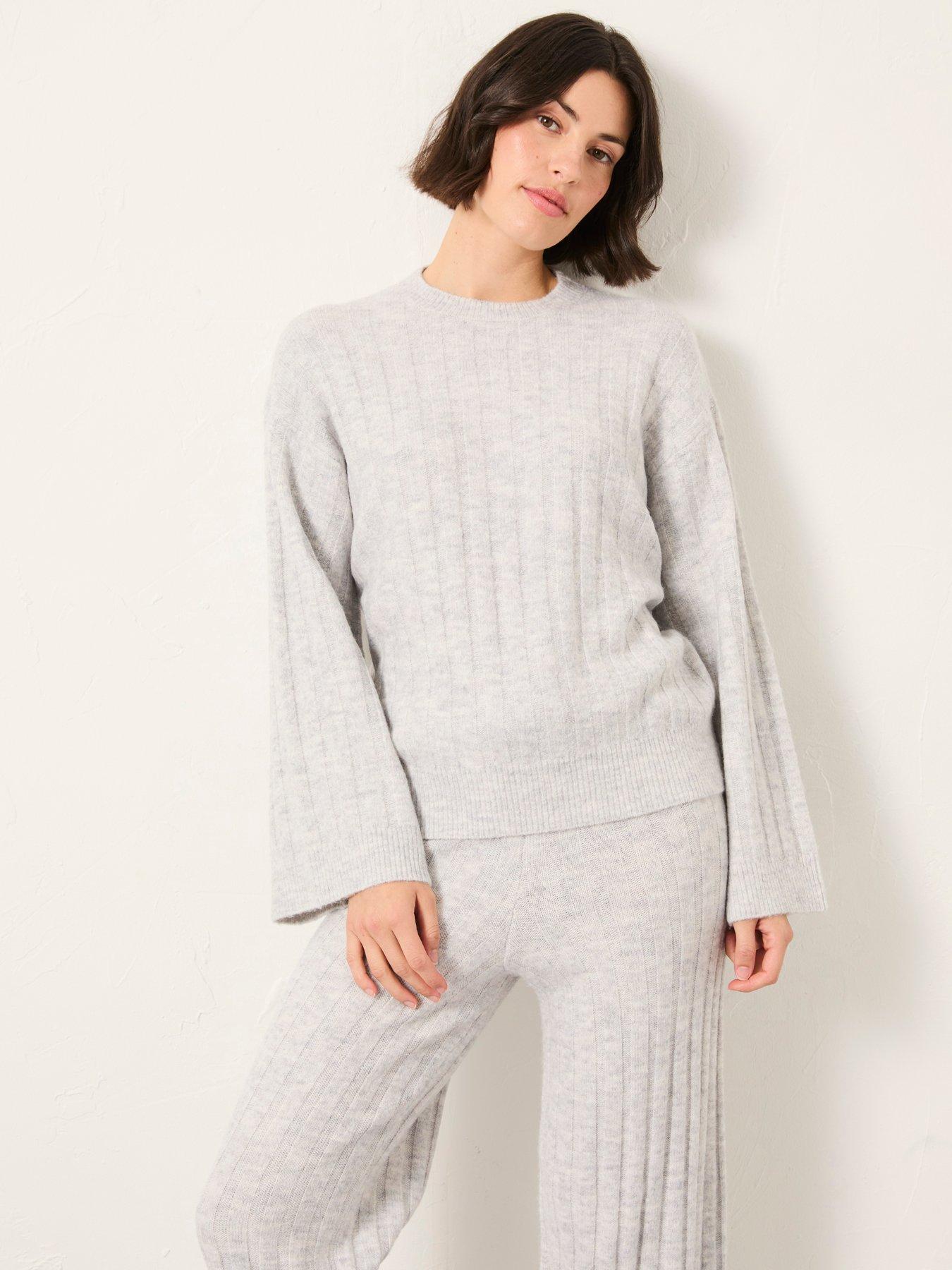 front image of fatface-knit-lounge-jumper-grey