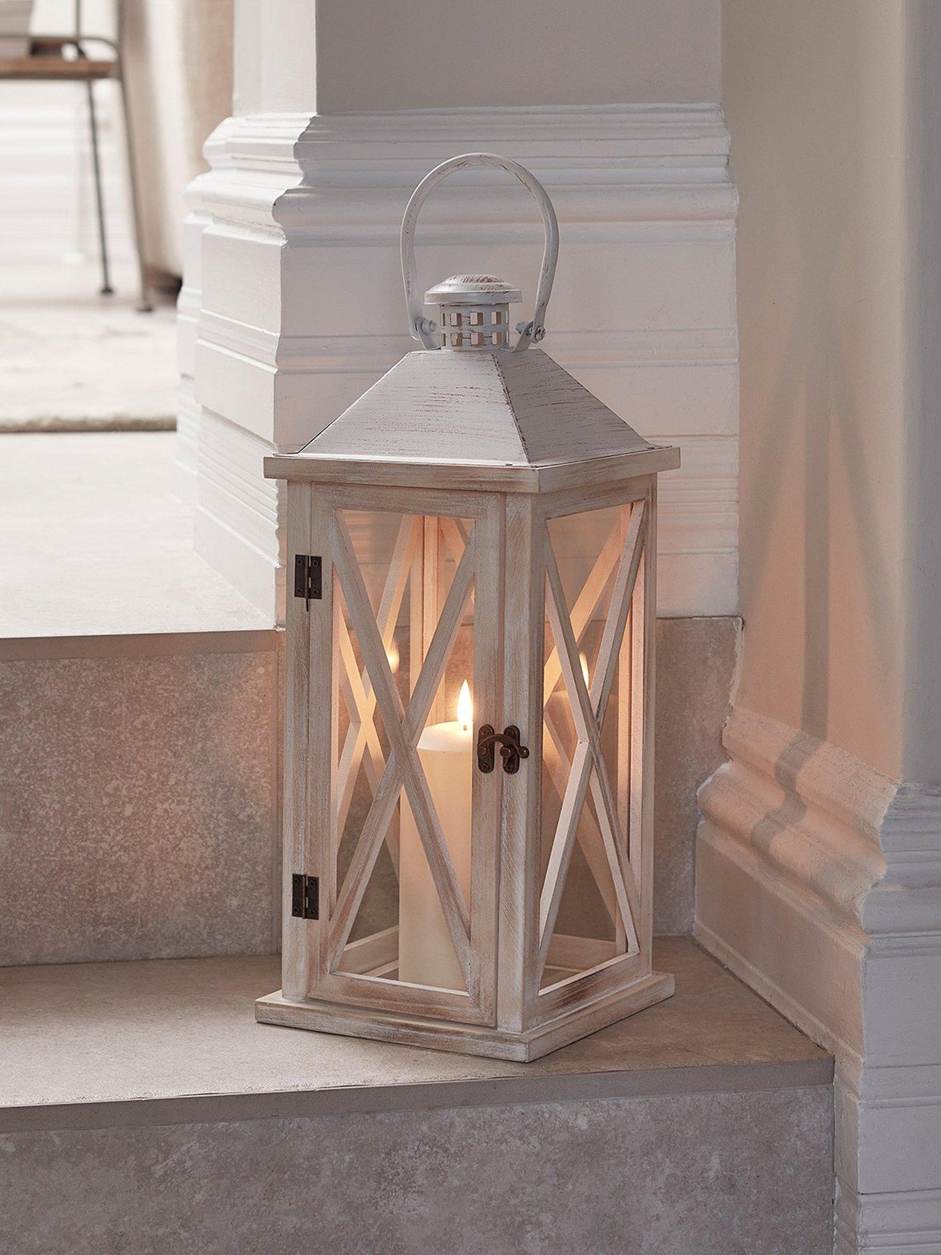 lights4fun-folkestone-wooden-lantern-with-truglow-candle