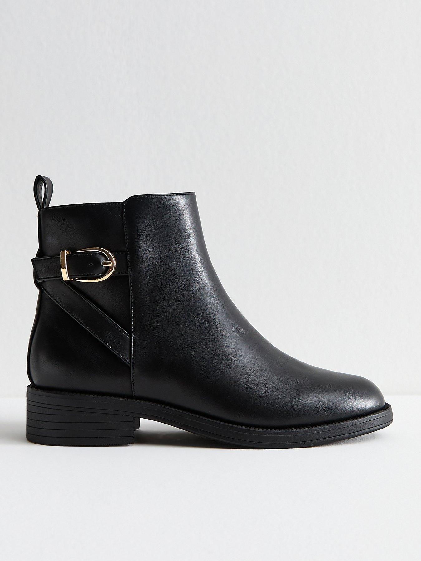 New Look Wide Fit Faux Leather Buckle Detail Ankle Boots - Black