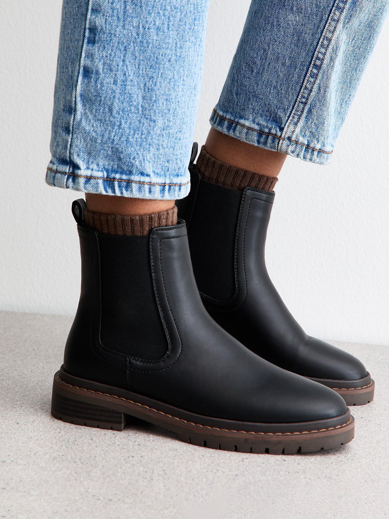 Image 5 of 6 of New Look Black Faux Leather Chunky Chelsea Boots