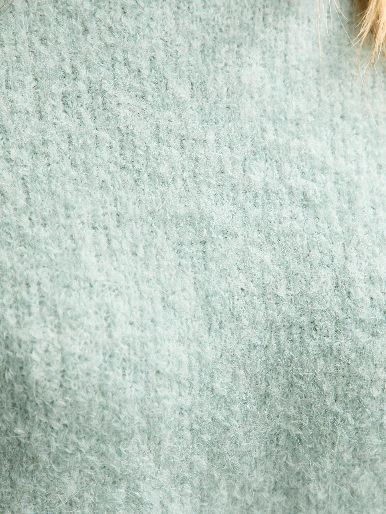 Image 6 of 6 of New Look Mint Green Boucle Knit Jumper