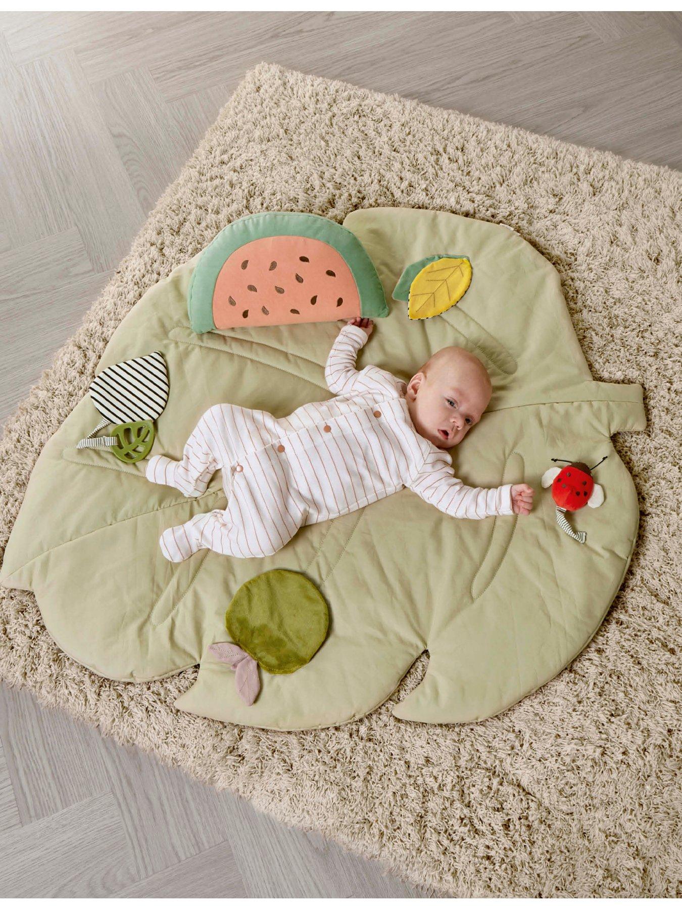 Image 3 of 4 of Mamas & Papas BabyPlay Leaf Playmat