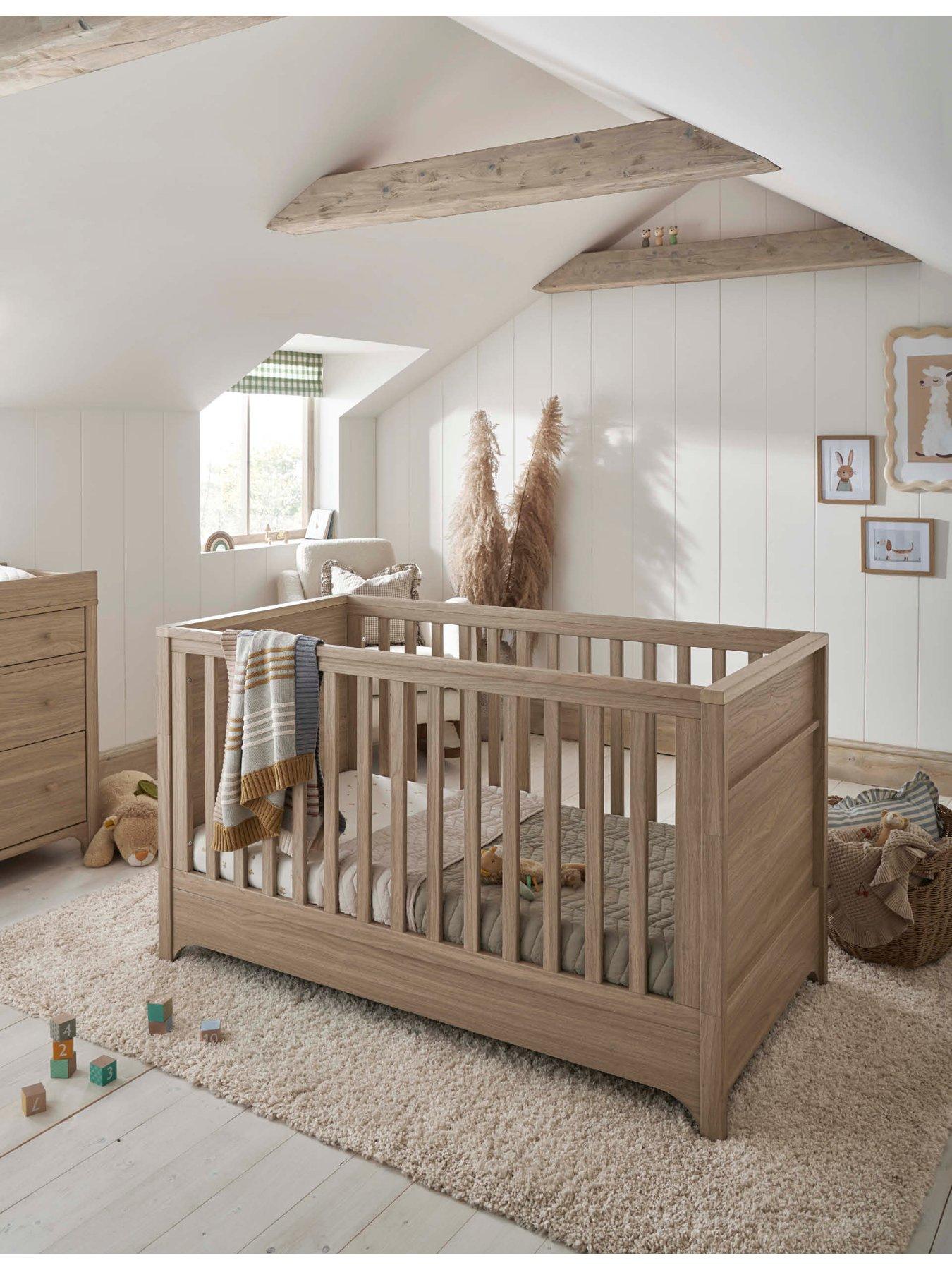  image of mamas-papas-barton-set-cotbed-amp-dresser
