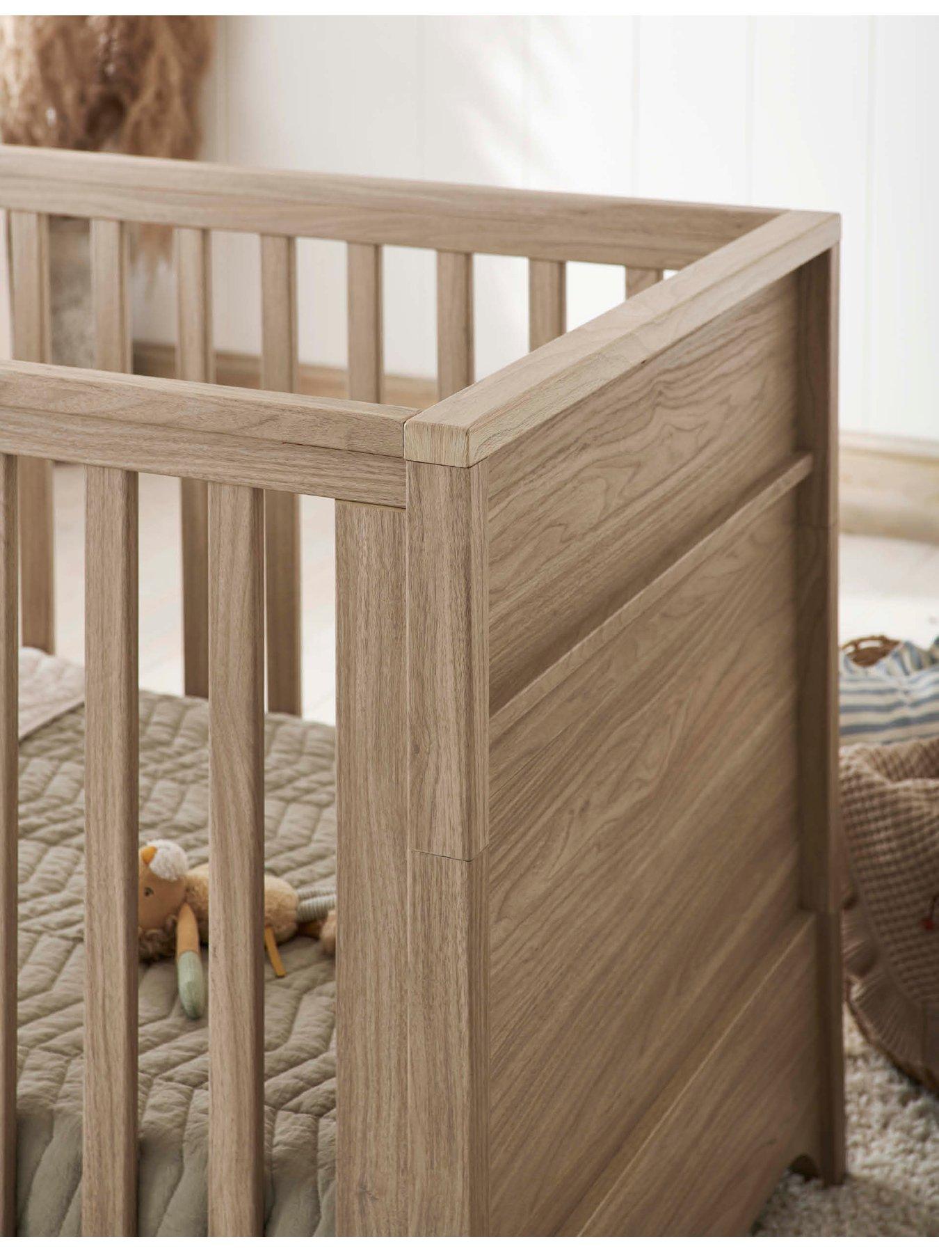 Image 4 of 7 of Mamas & Papas Barton Range (Cotbed, Dresser &amp; Wardrobe)