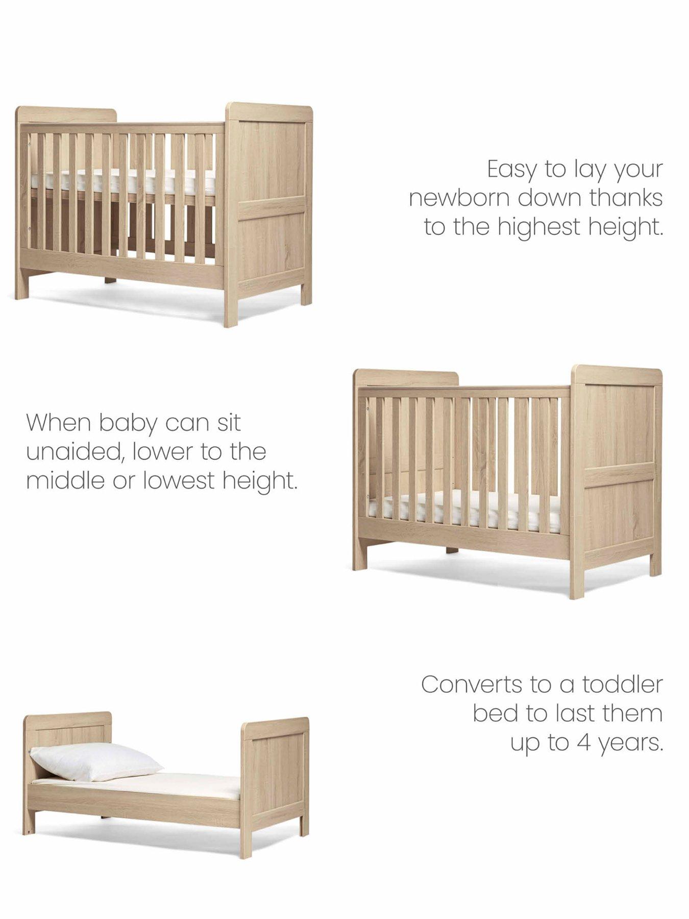 undefined Atlas Convertible Cot - Light Oak
