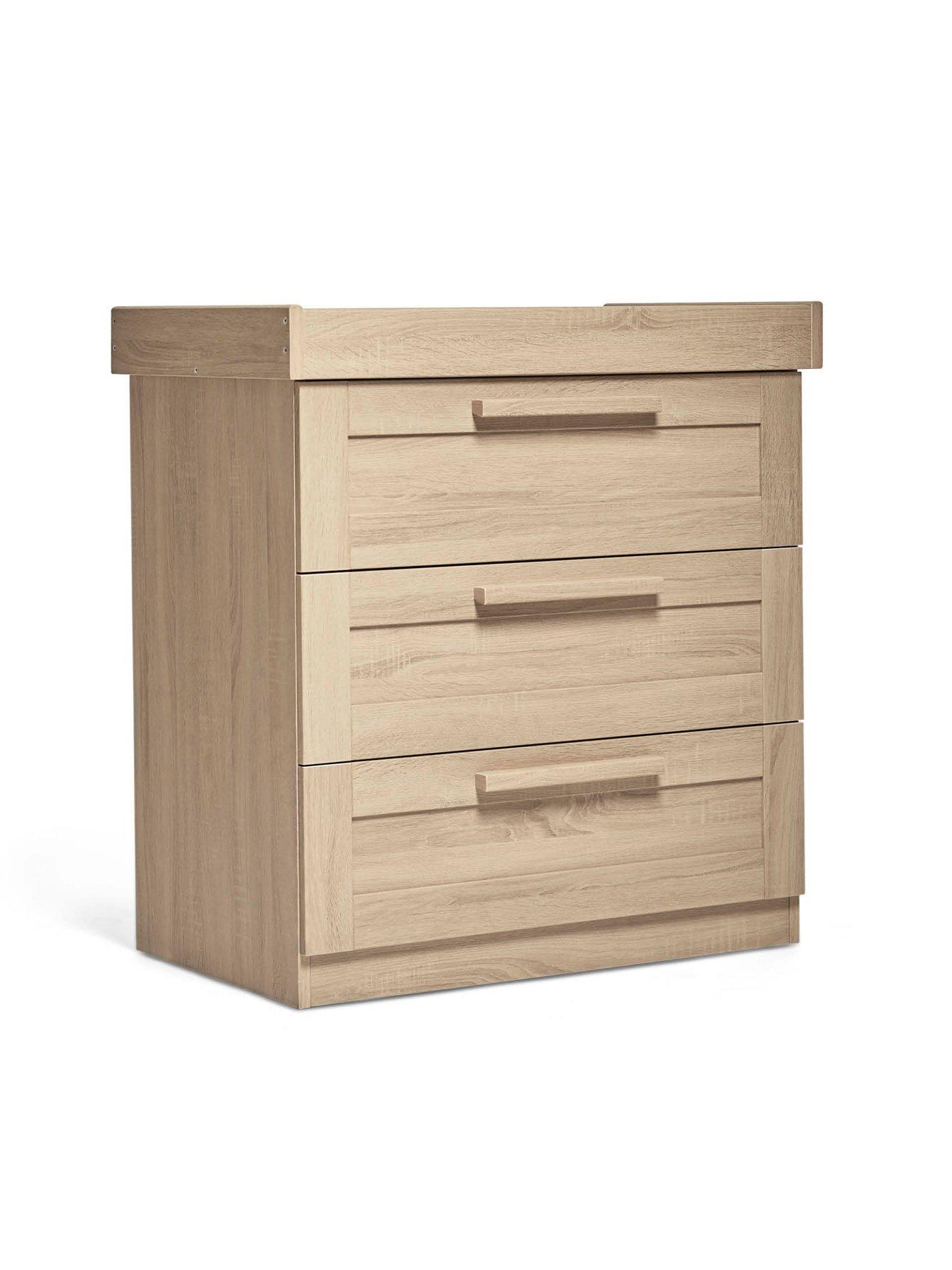 Image 4 of 6 of Mamas & Papas Atlas Convertible Cot Range (Convertible Cot, Dresser & Wardrobe) - Light Oak