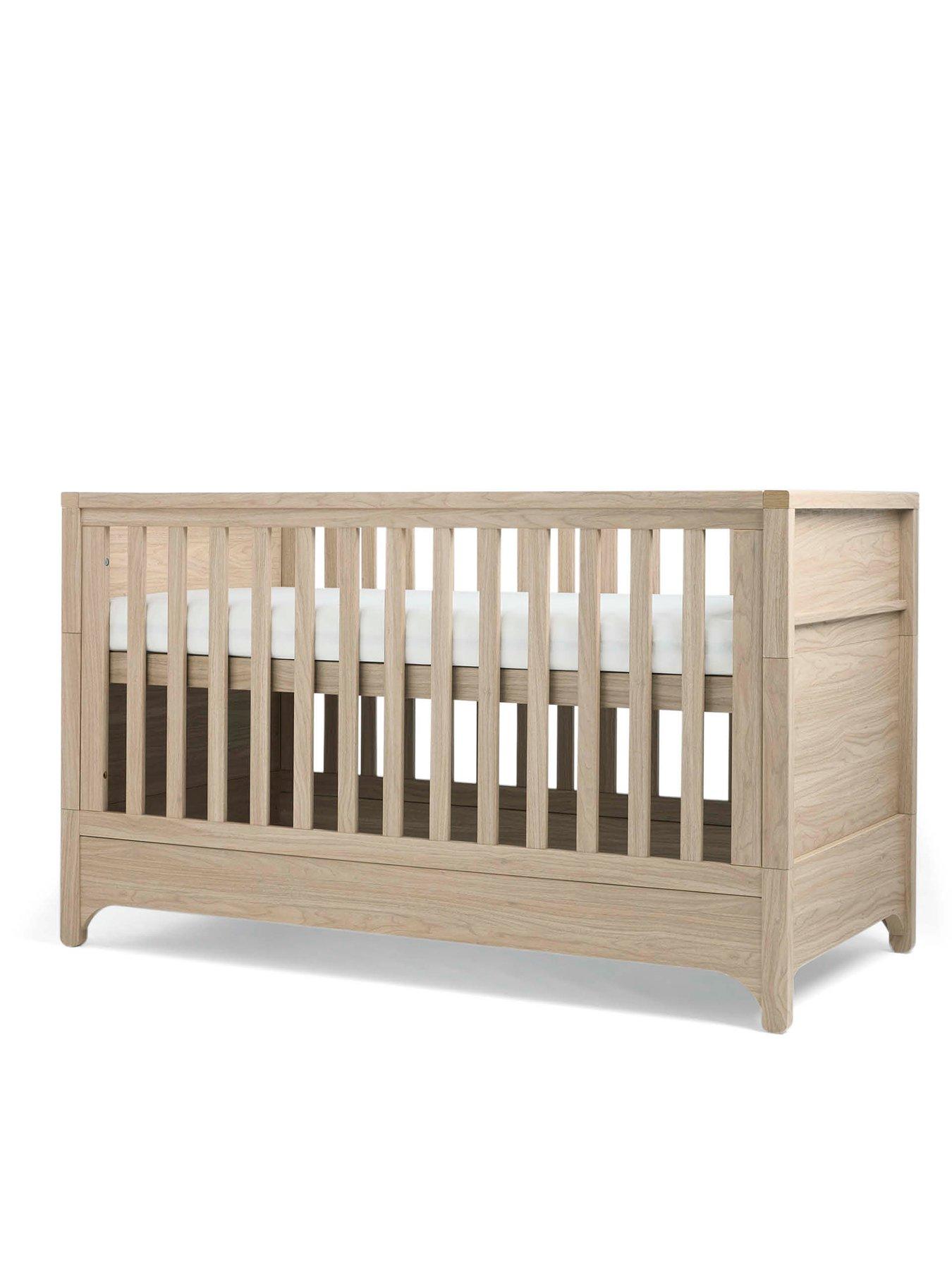 Image 6 of 7 of Mamas & Papas Barton Cot Bed