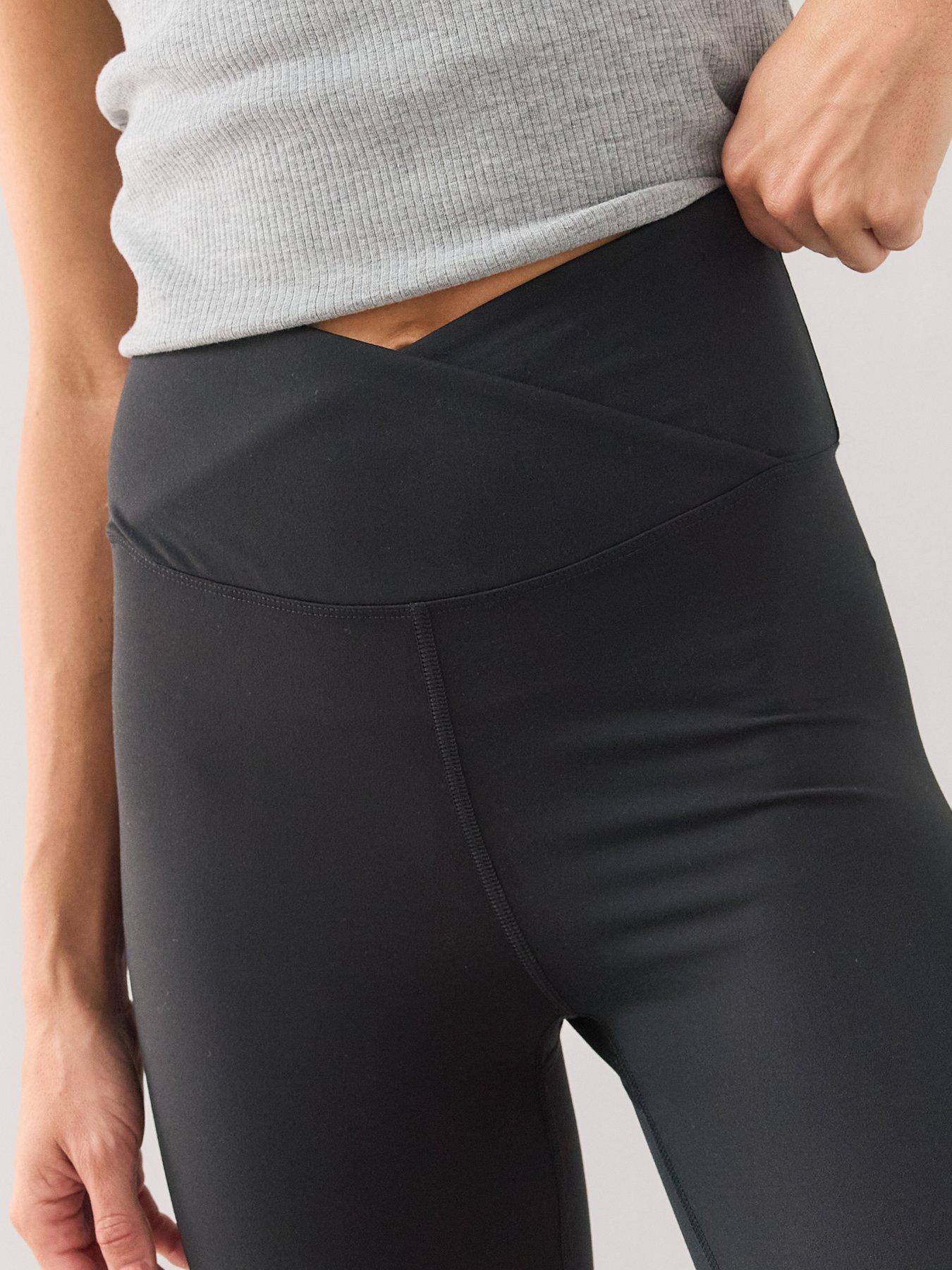 Image 6 of 7 of The Very Collection Womens Wrap Waist Stretch Leggings - Black