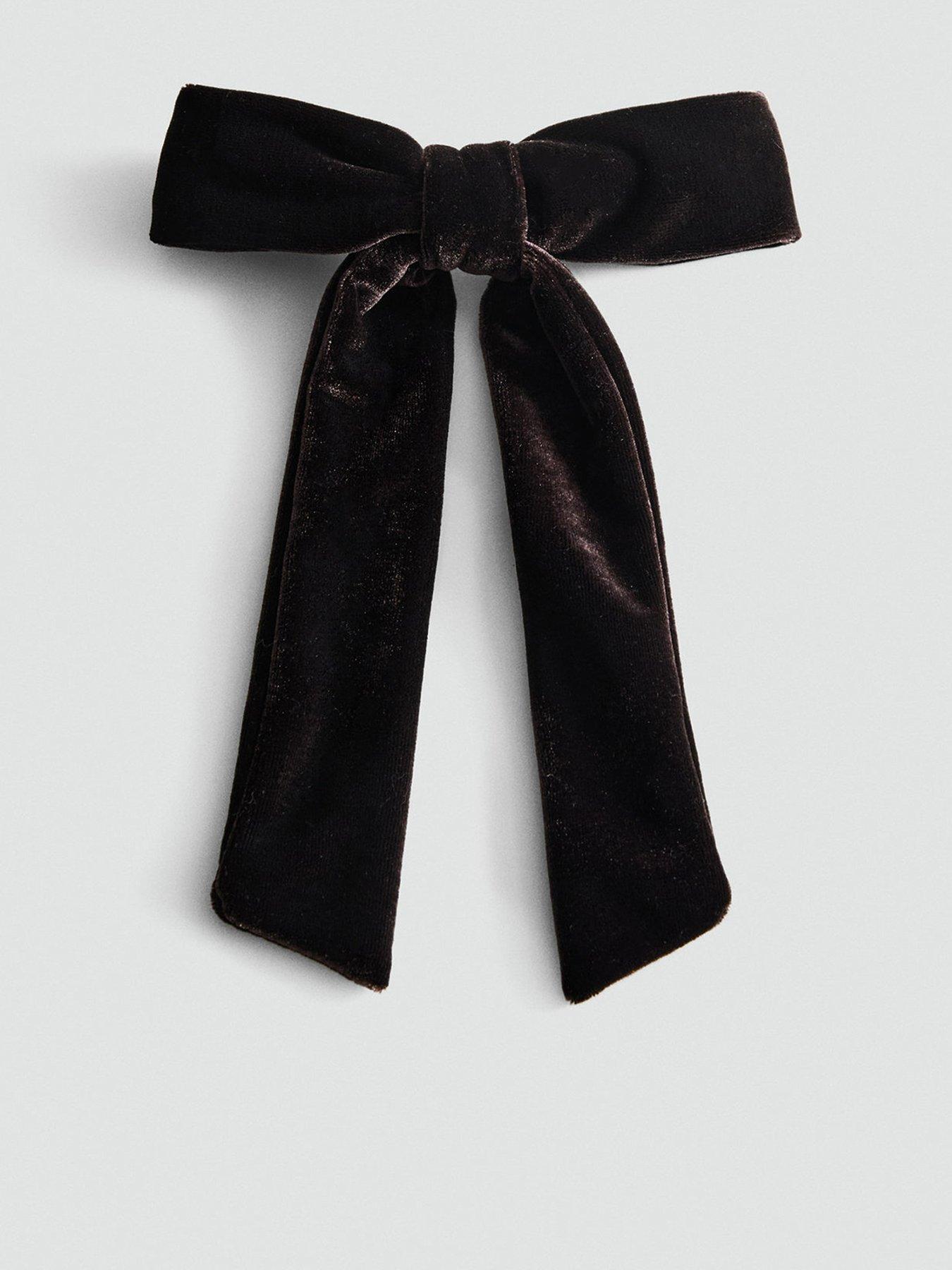 front image of mango-velvet-bow-hairclip-brown