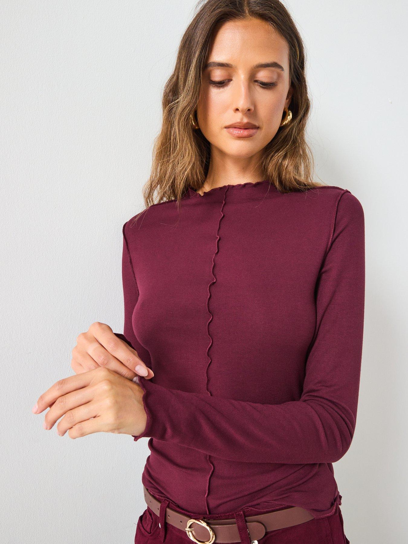 Image 5 of 6 of Mango Scalloped Edges T-Shirt - Red