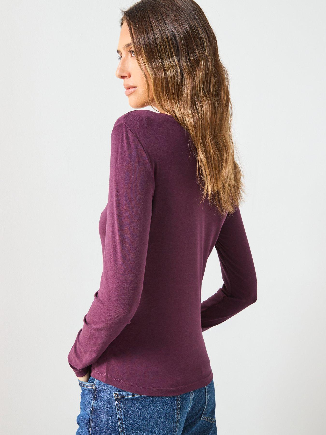 Image 2 of 6 of Mango Long Sleeve T-Shirt - Red
