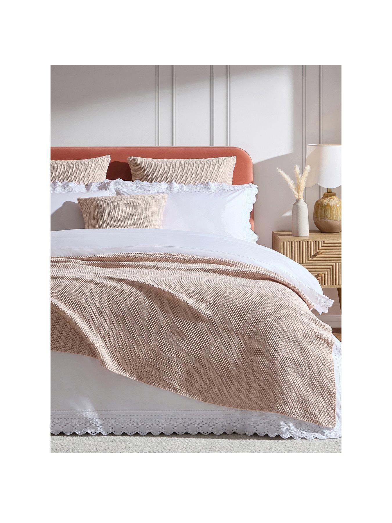  image of dusk-st-ives-light-weight-knit-throw