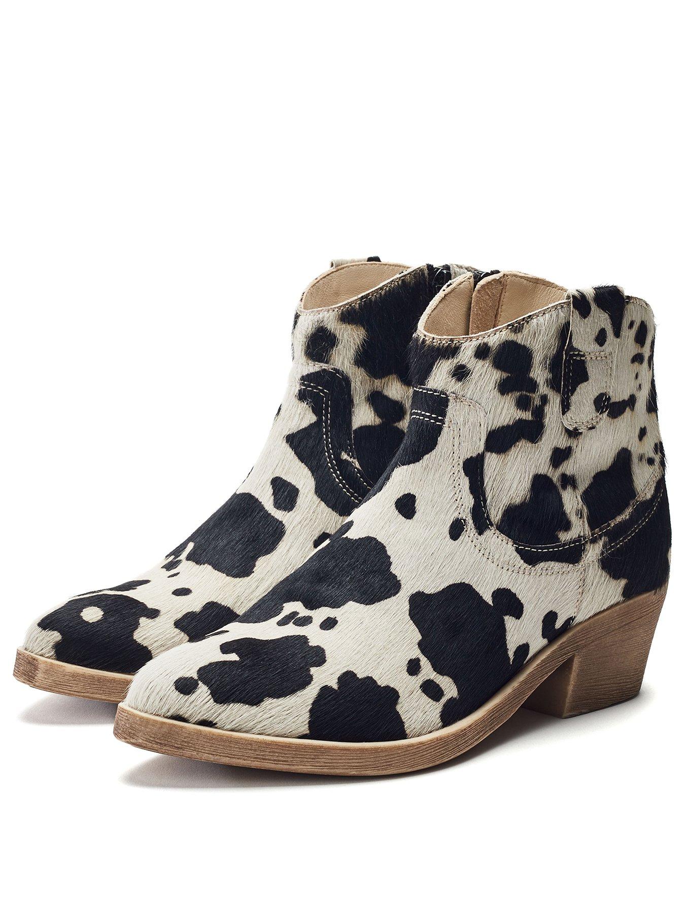 image of moda-in-pelle-ovaline-ankle-western-boot-cow-print