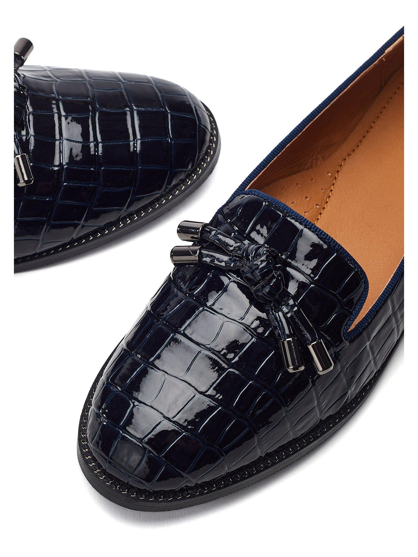  image of moda-in-pelle-fillipa-patent-loafer-navy