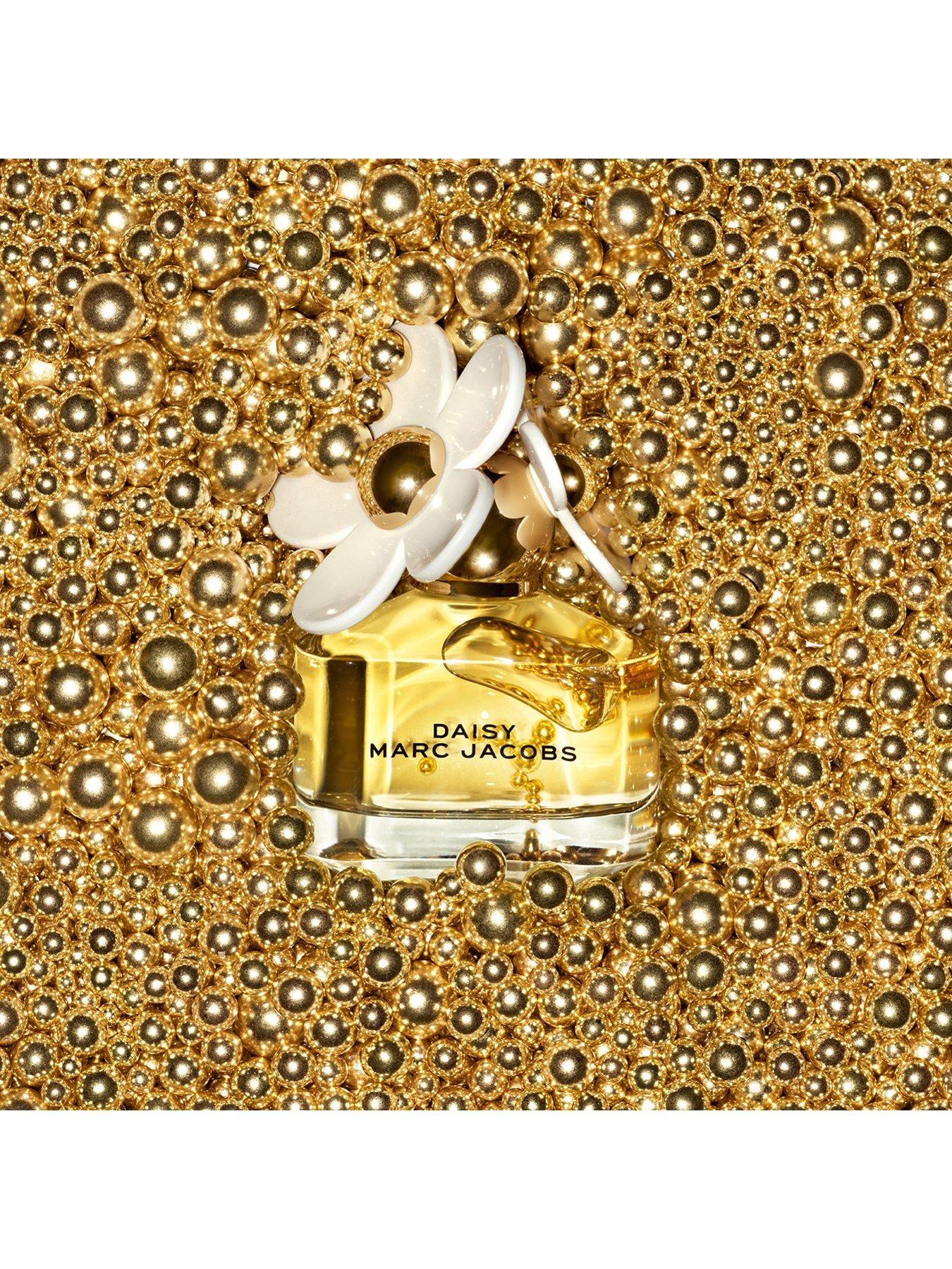 Image 4 of 8 of MARC JACOBS Daisy Eau de Toilette for Women Duo Gift Set 50ml