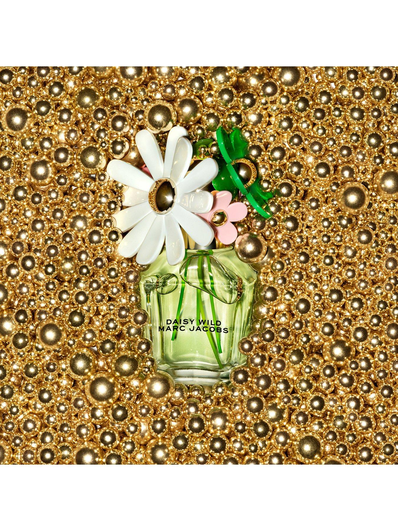 Image 5 of 8 of MARC JACOBS Daisy Wild Eau de Parfum for Women Duo Gift Set 50ml