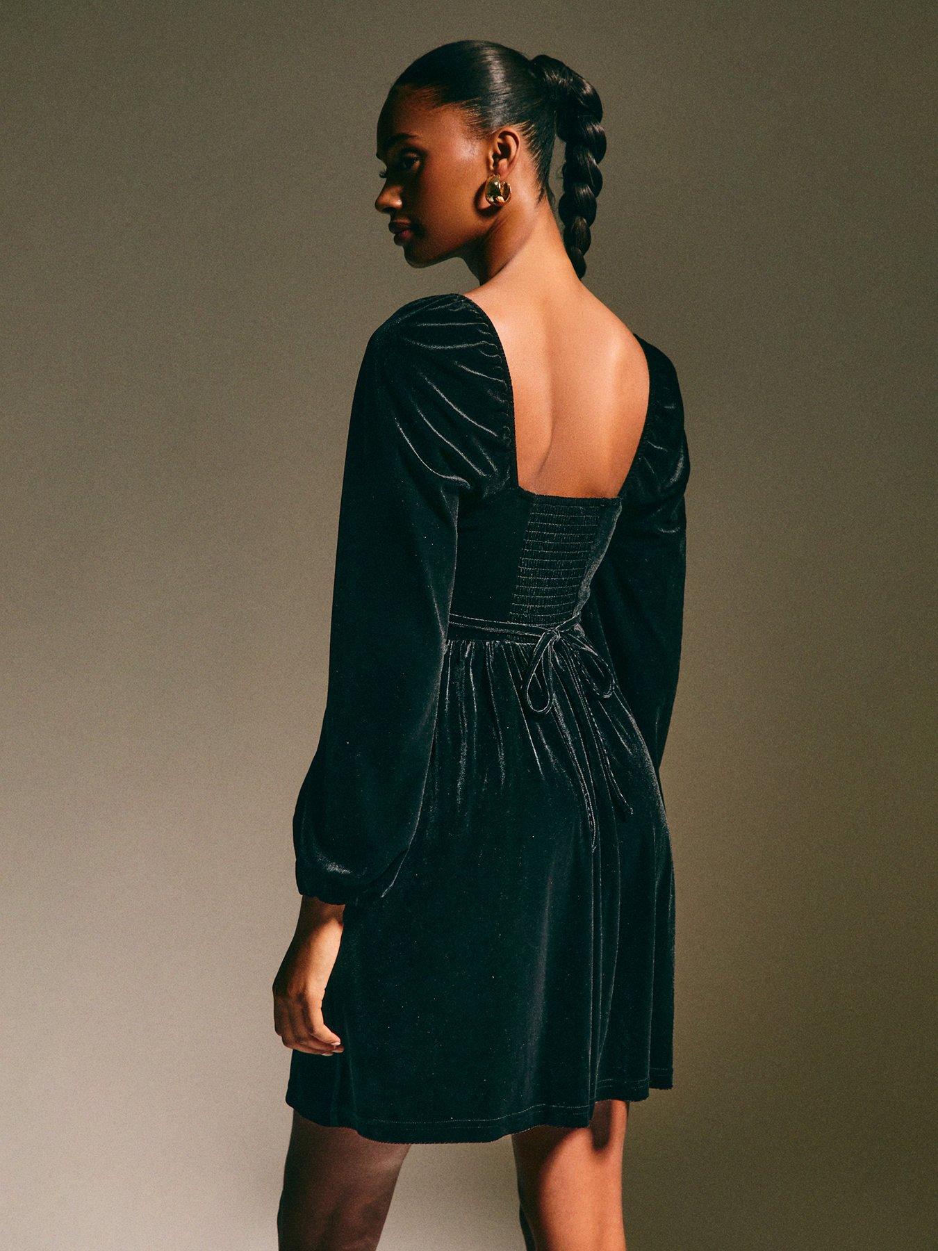 Image 2 of 5 of New Look Velvet Square Neck Mini Dress - Black