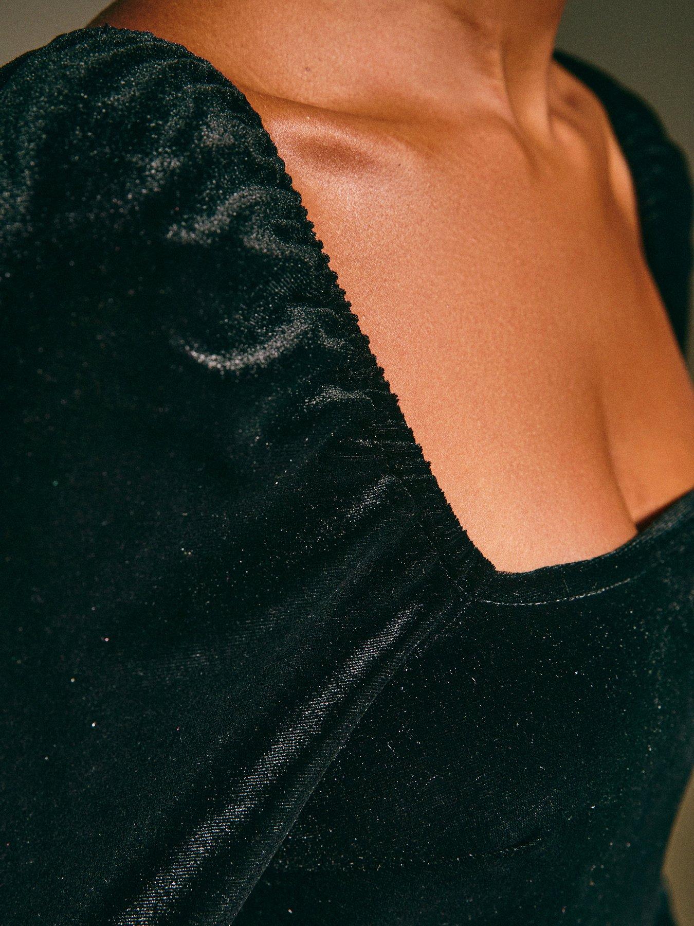 Image 5 of 5 of New Look Velvet Square Neck Mini Dress - Black