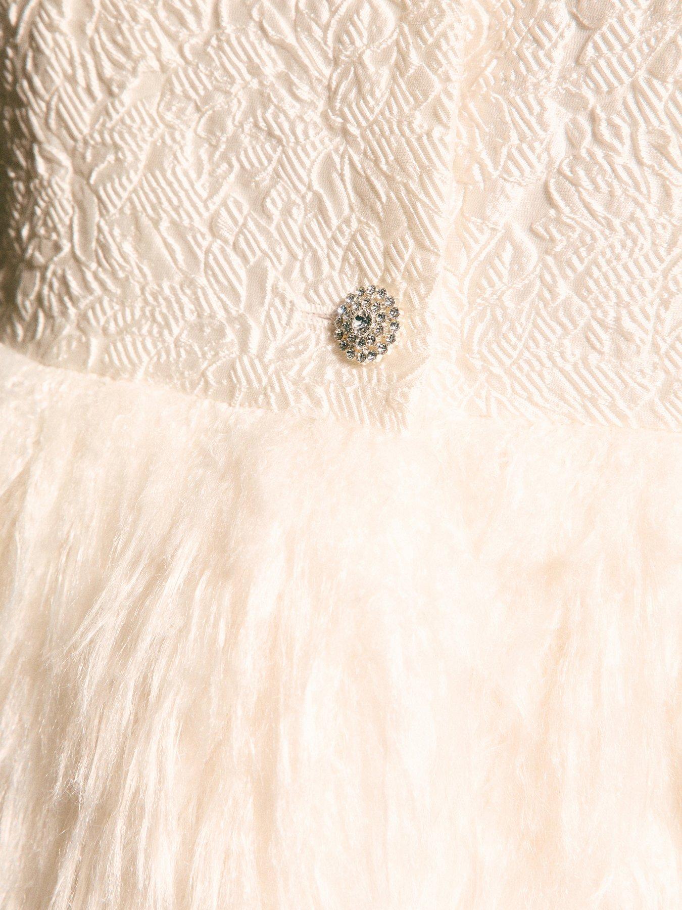  image of new-look-faux-fur-hem-sleeveless-waistcoat-top-beige