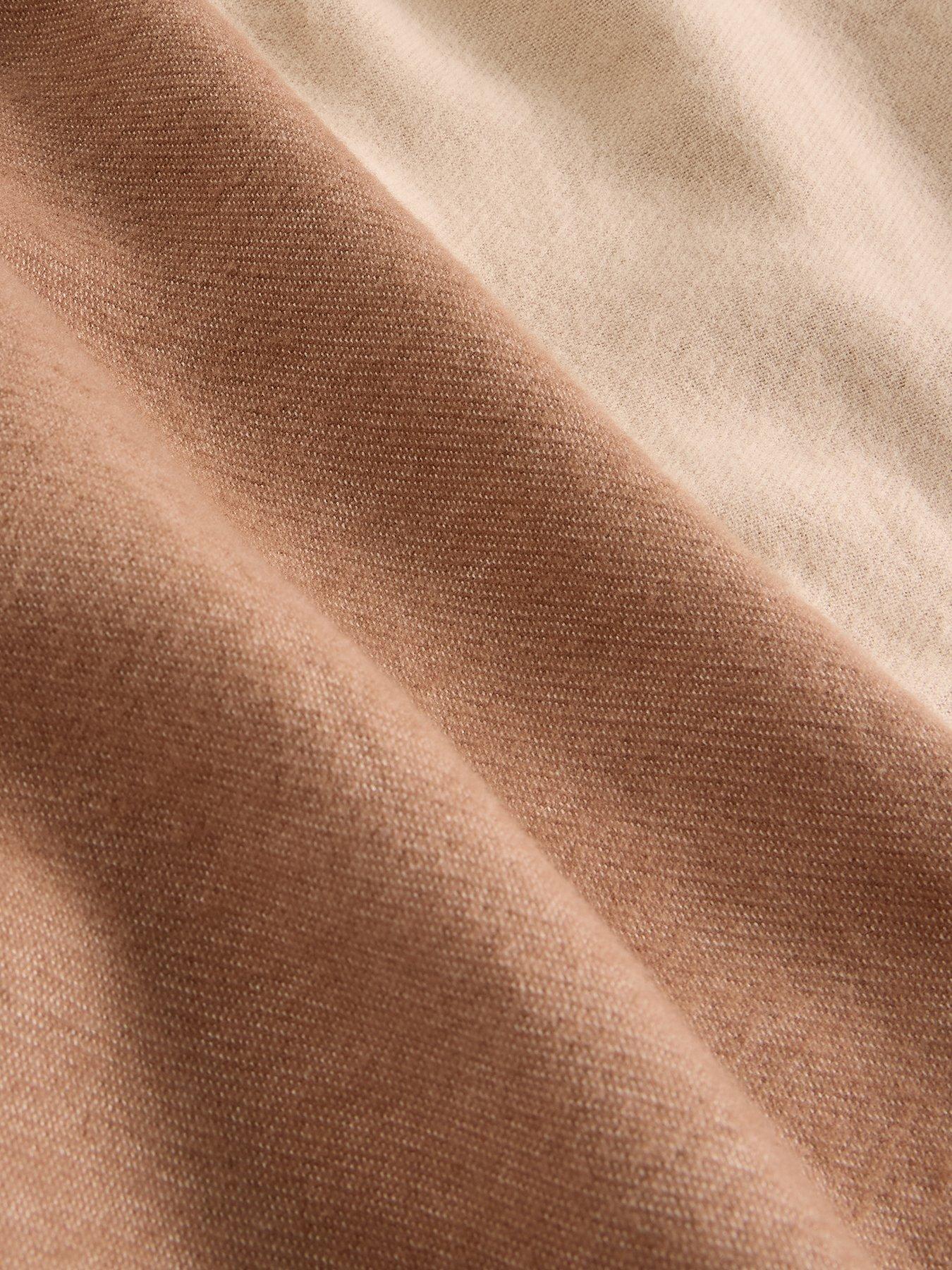  image of white-stuff-selma-midweight-scarf-cream