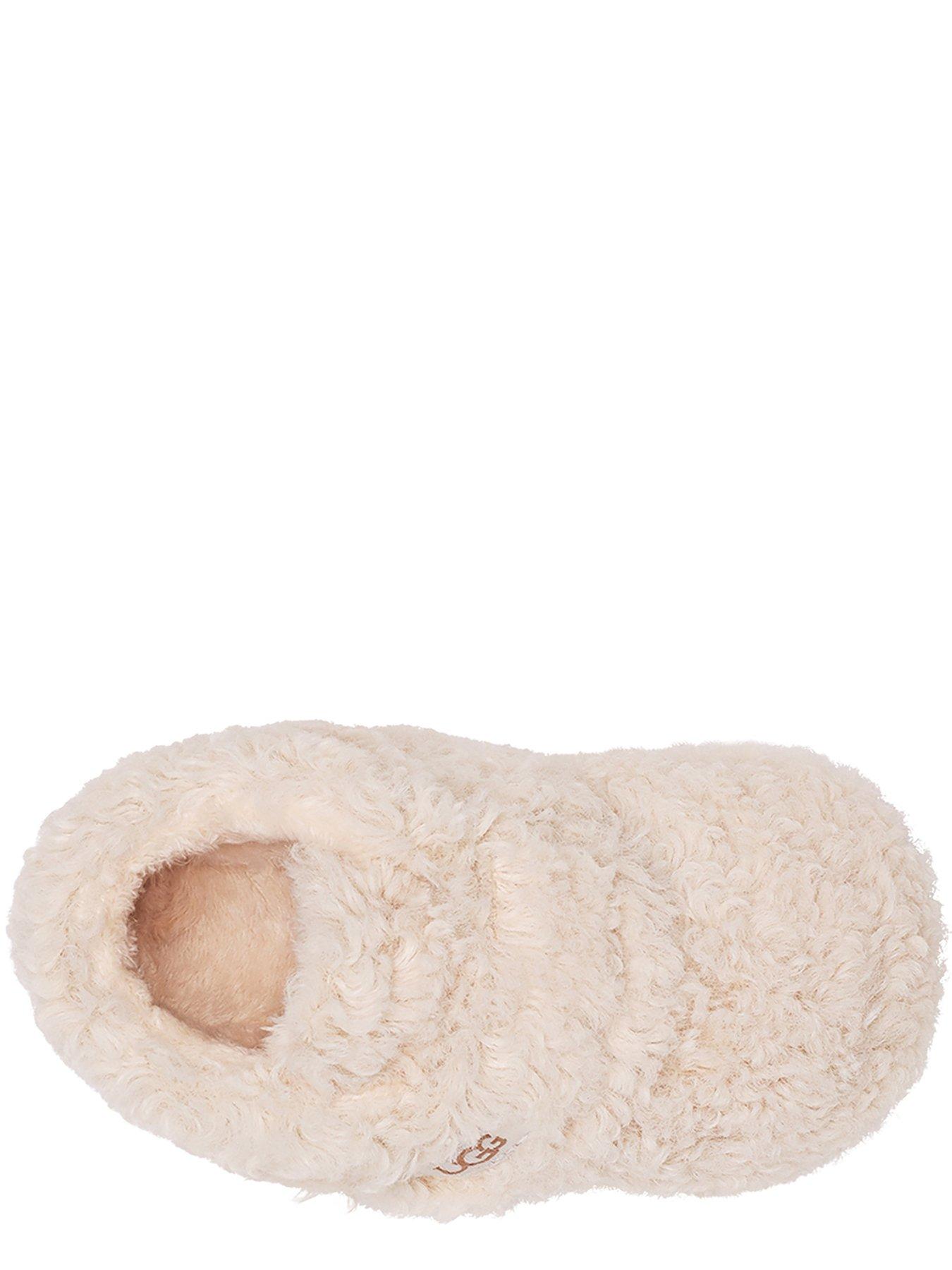 Image 4 of 5 of UGG I Bixbee