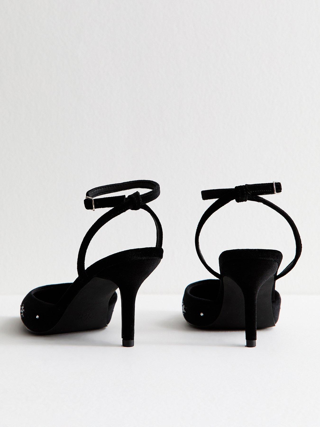 Image 3 of 6 of New Look Wide Fit Skyler 2 Part Star Embellished Court Shoes - Black