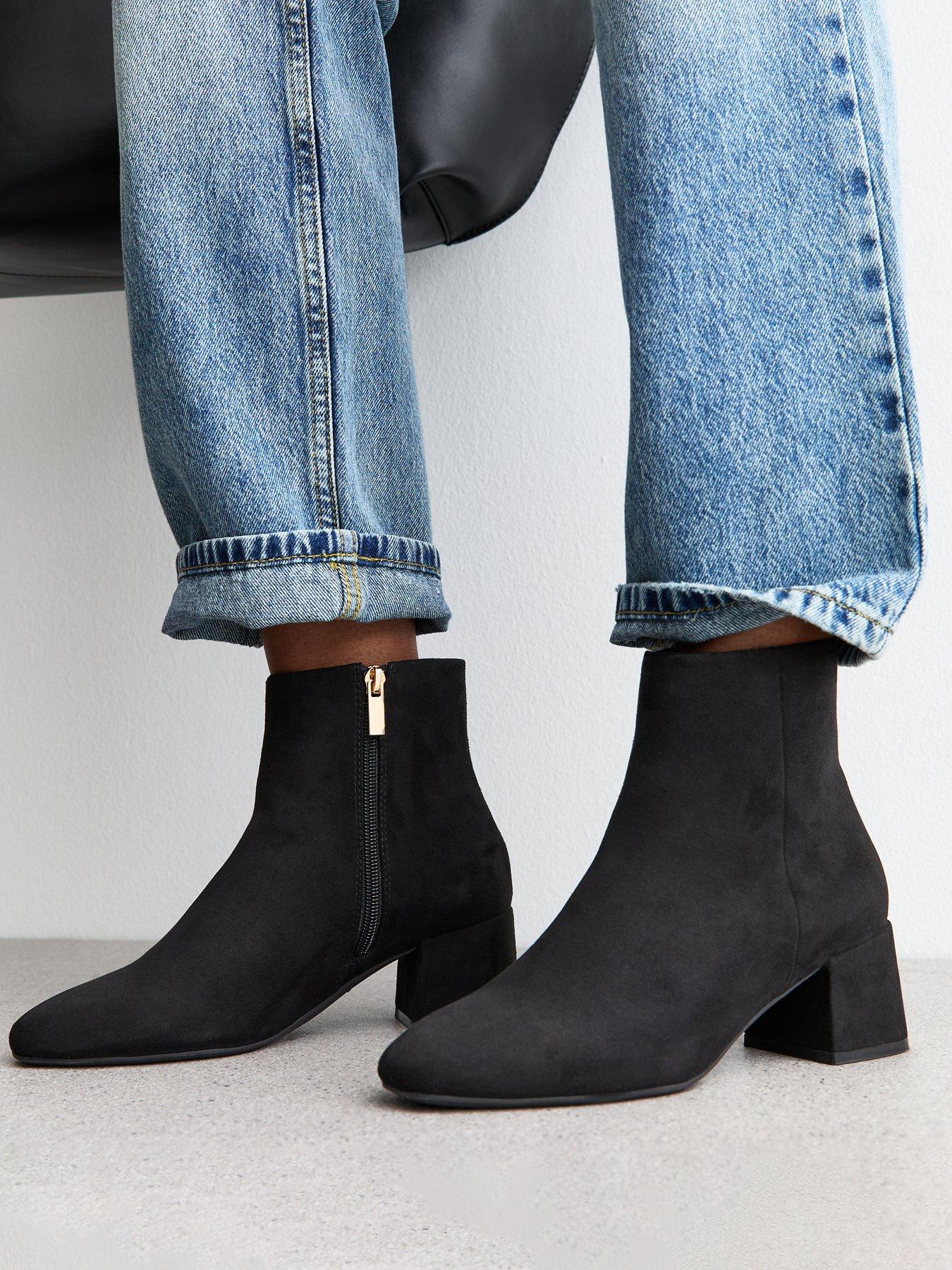 New Look Wide Fit Black Faux Suede Block Heel Ankle Boots - Black
