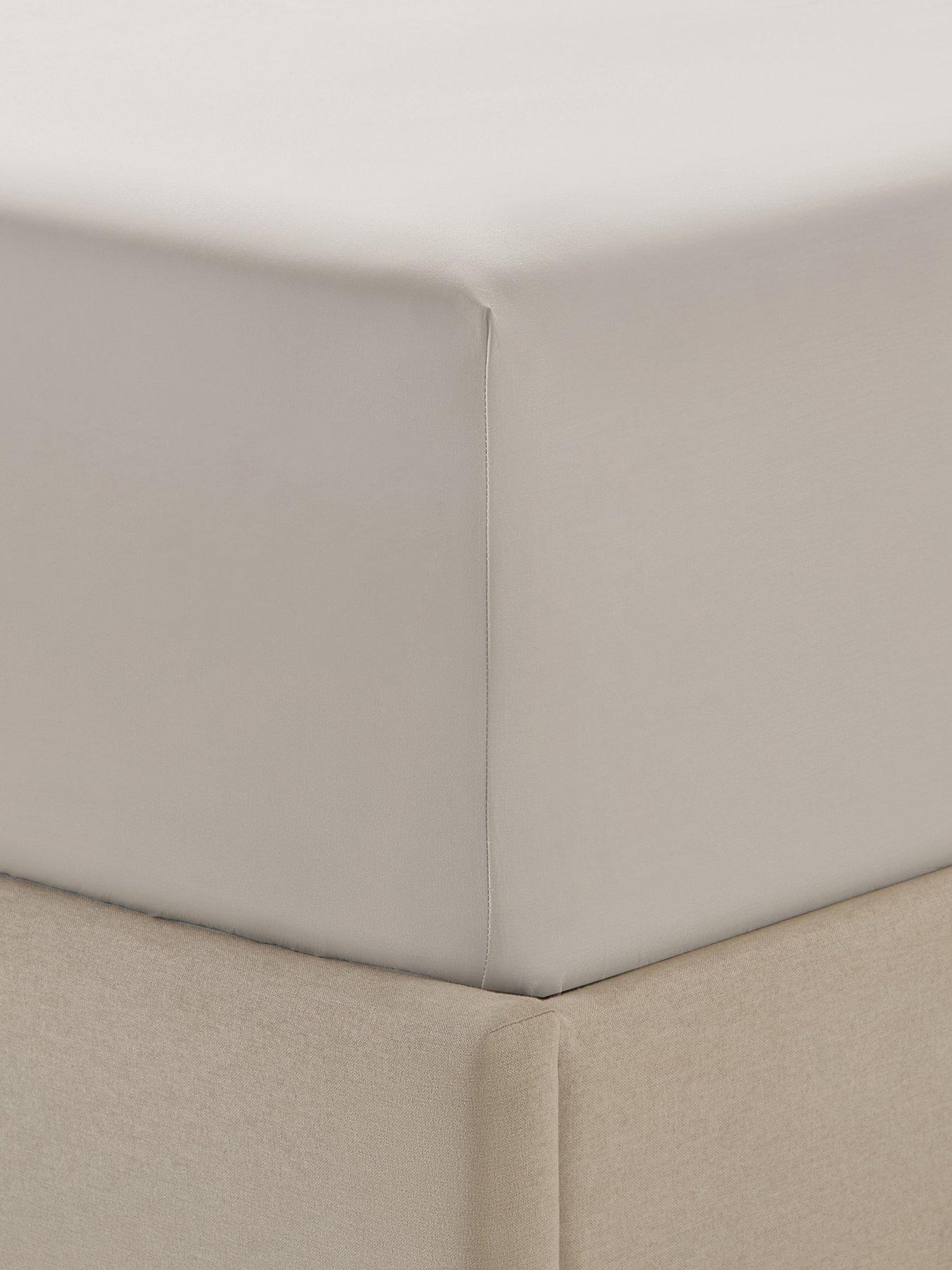 Dusk Regent Standard Fitted Sheet 400 Thread Count- Champagne