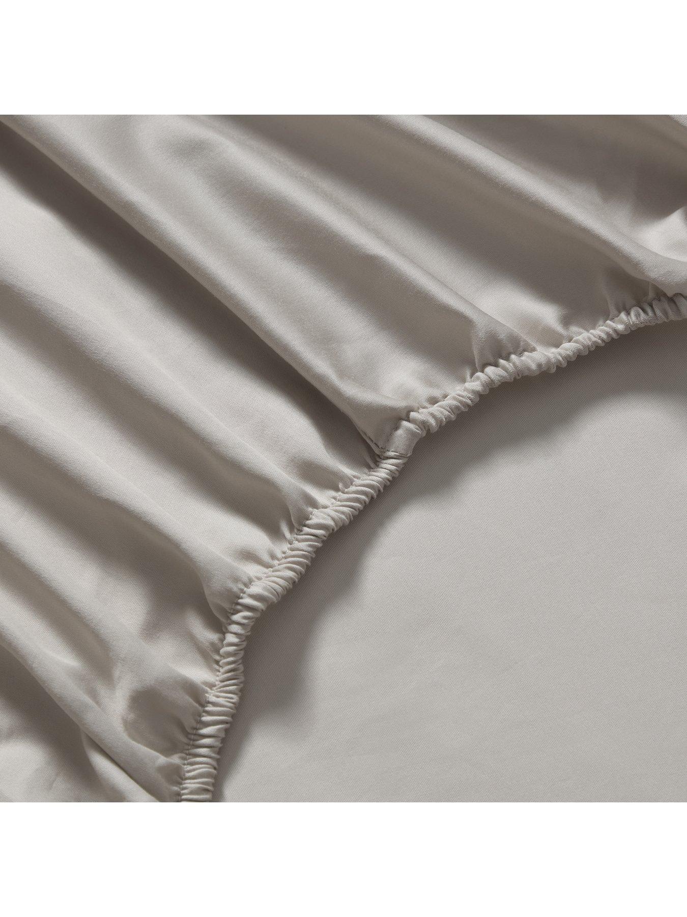  image of dusk-regent-standard-fitted-sheet-400-thread-count--champagne