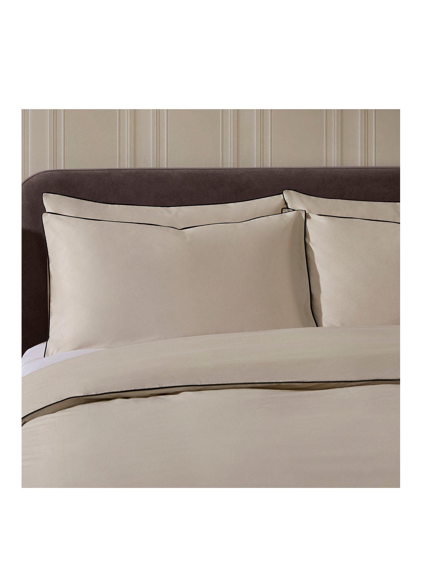  image of dusk-cambridge-piped-edge-duvet-cover-naturalblack