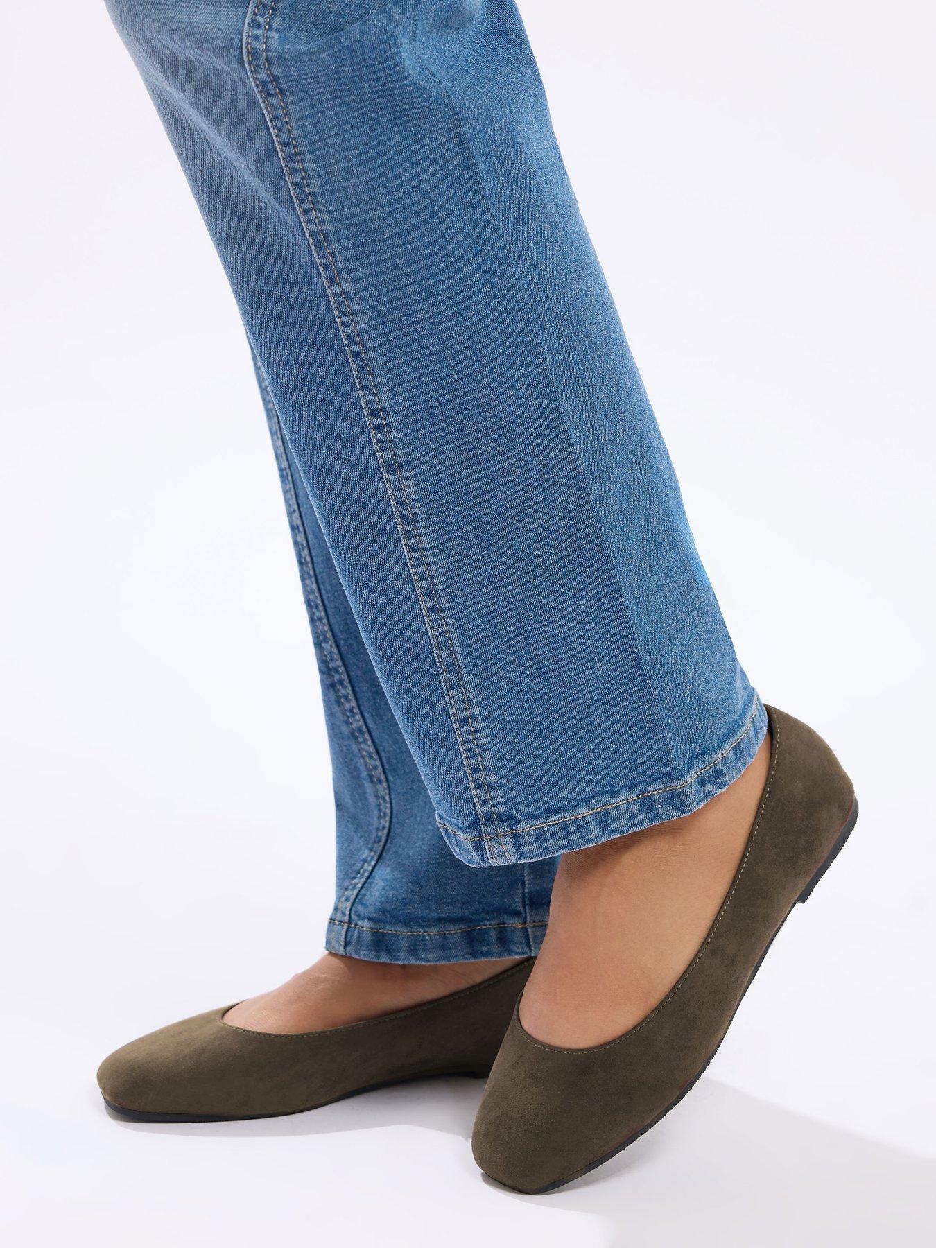Image 4 of 4 of Yours Extra Wide Fit Square Toe Ballet Pump - Brown