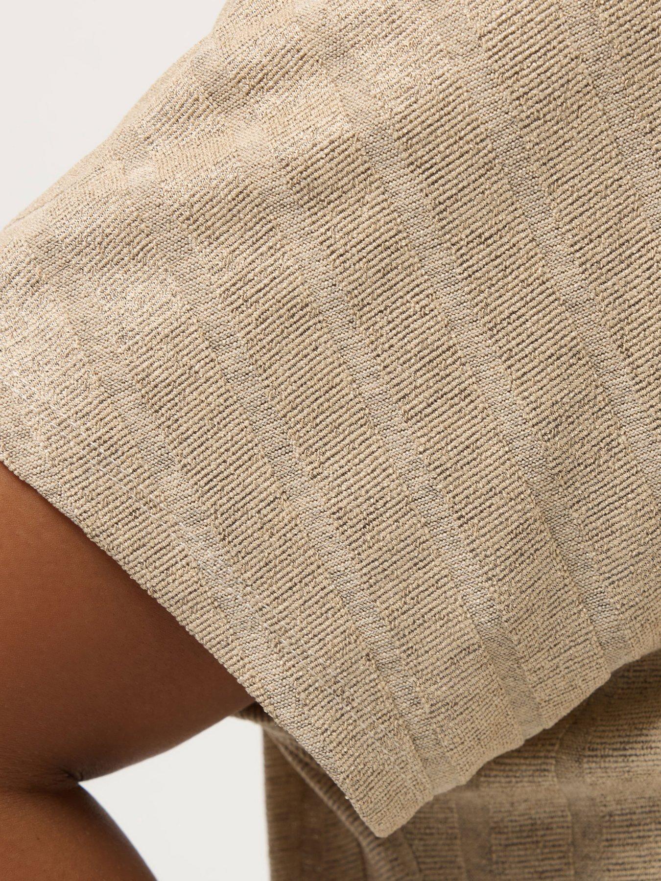Image 4 of 4 of Yours Curve Drop Shoulder Swing Top - Natural