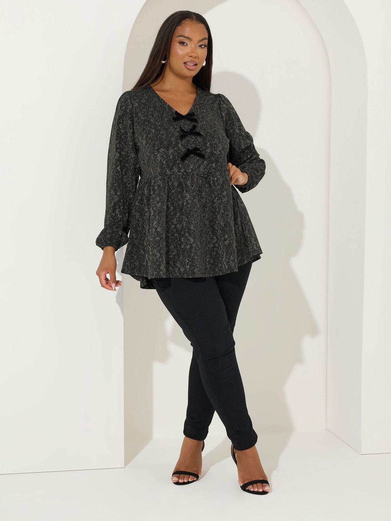 Image 3 of 4 of Yours Curve Floral Jacquard Top