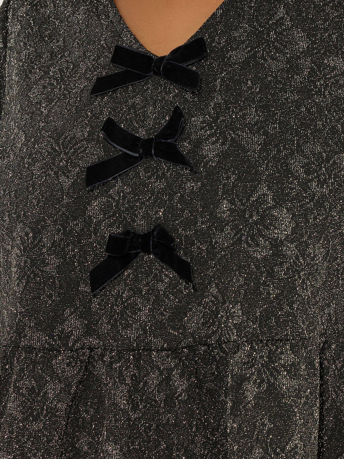 Image 4 of 4 of Yours Curve Floral Jacquard Top