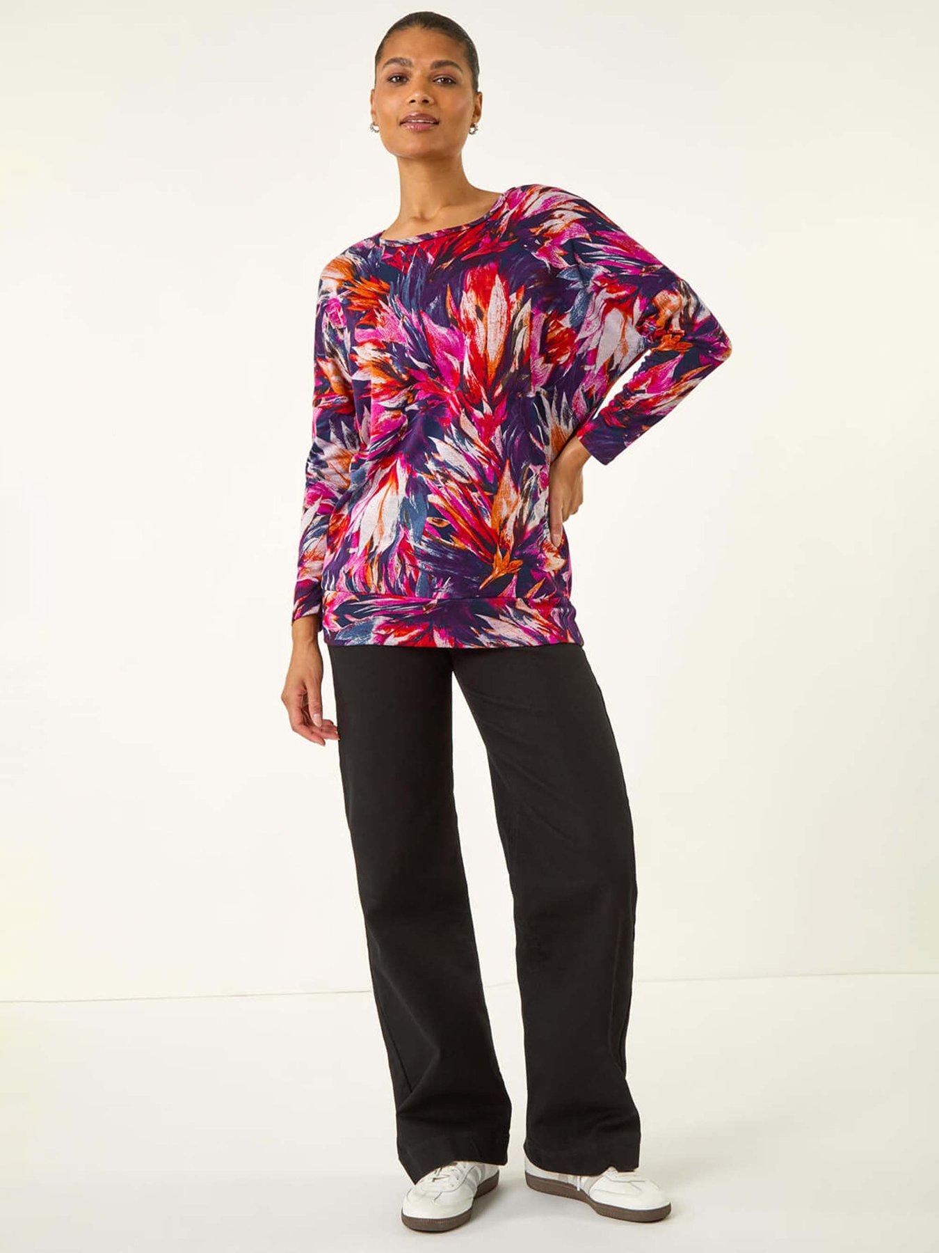 Image 3 of 5 of Roman Printed Bubble Top - Navy