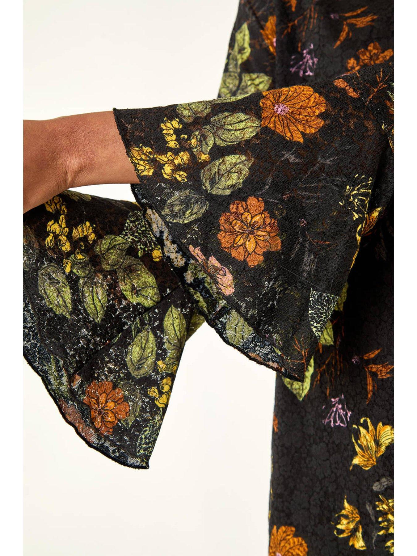 Image 5 of 5 of Roman Floral Print V-Neck Top - Black