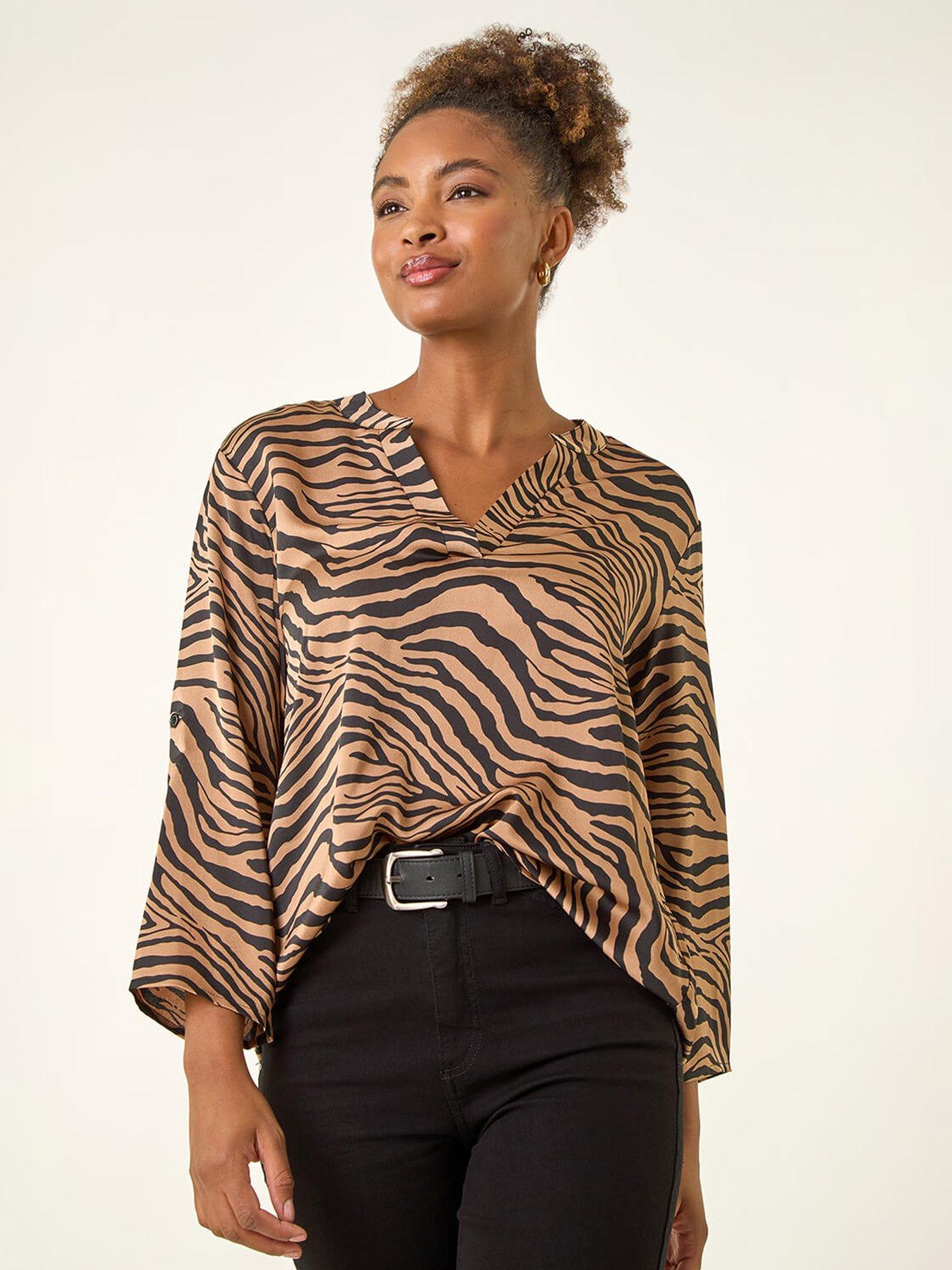 undefined Animal Print V-neck Shirt - Beige