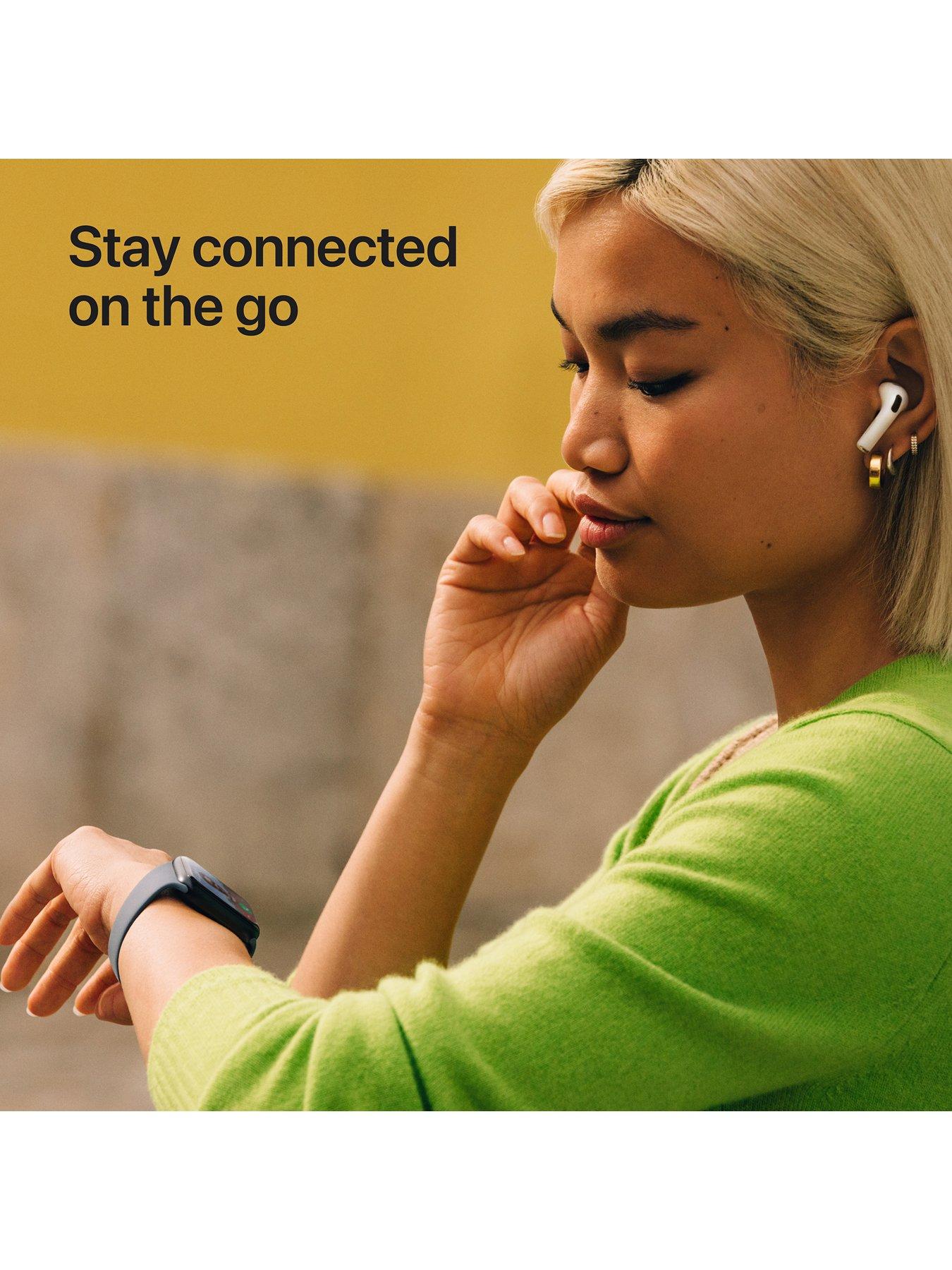  image of apple-watch-se-3-gps-2025-40mmnbspmidnight-aluminium-case-with-midnight-sport-band-ml