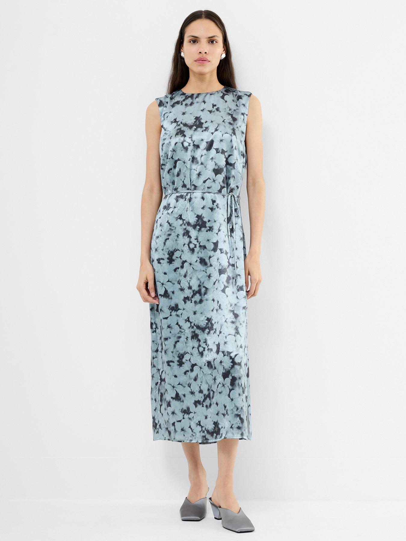 undefined Crinkle Textured Printed Midi Dress - Multi