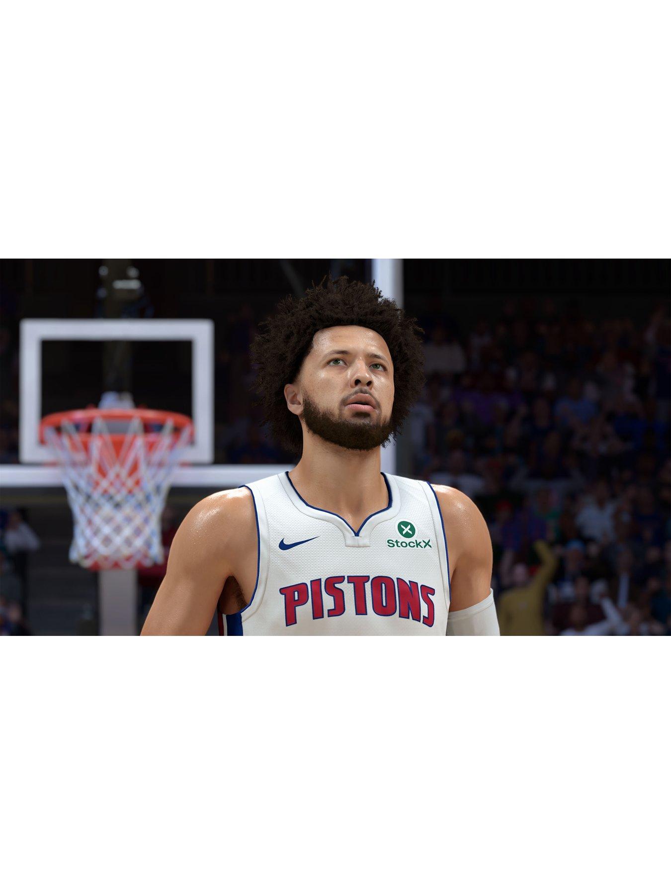 Image 4 of 8 of PlayStation 5 Disc Console&nbsp;NBA 2K26 Bundle