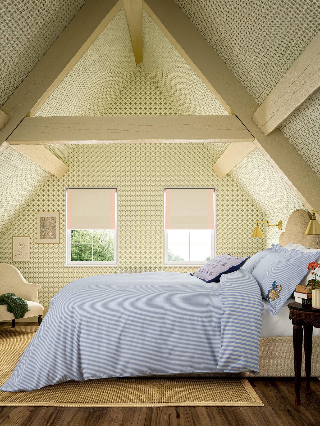 joules-earlsford-foulard-embroidery-duvet-cover-set-blue