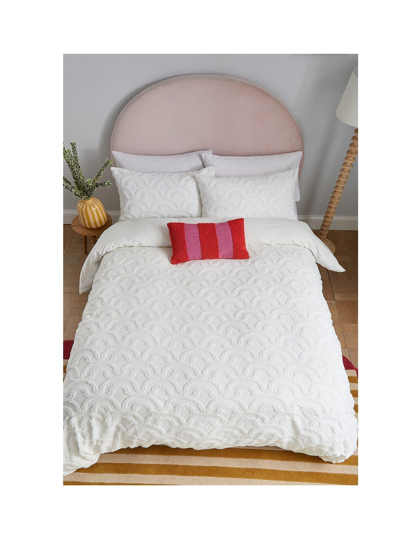 Image 2 of 5 of Helena Springfield Annie Duvet Cover Set White