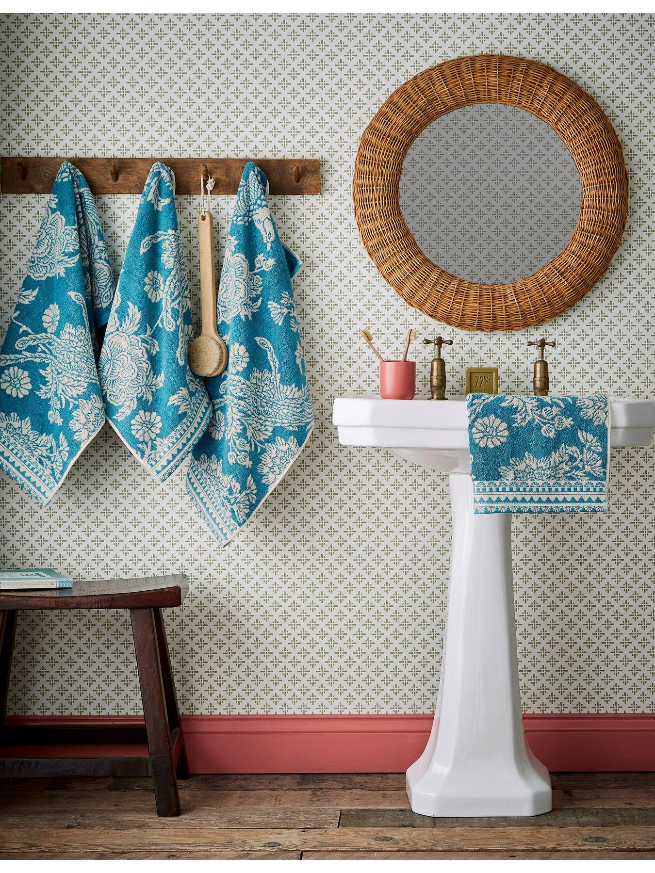 undefined Hidcote Birds Towel Range