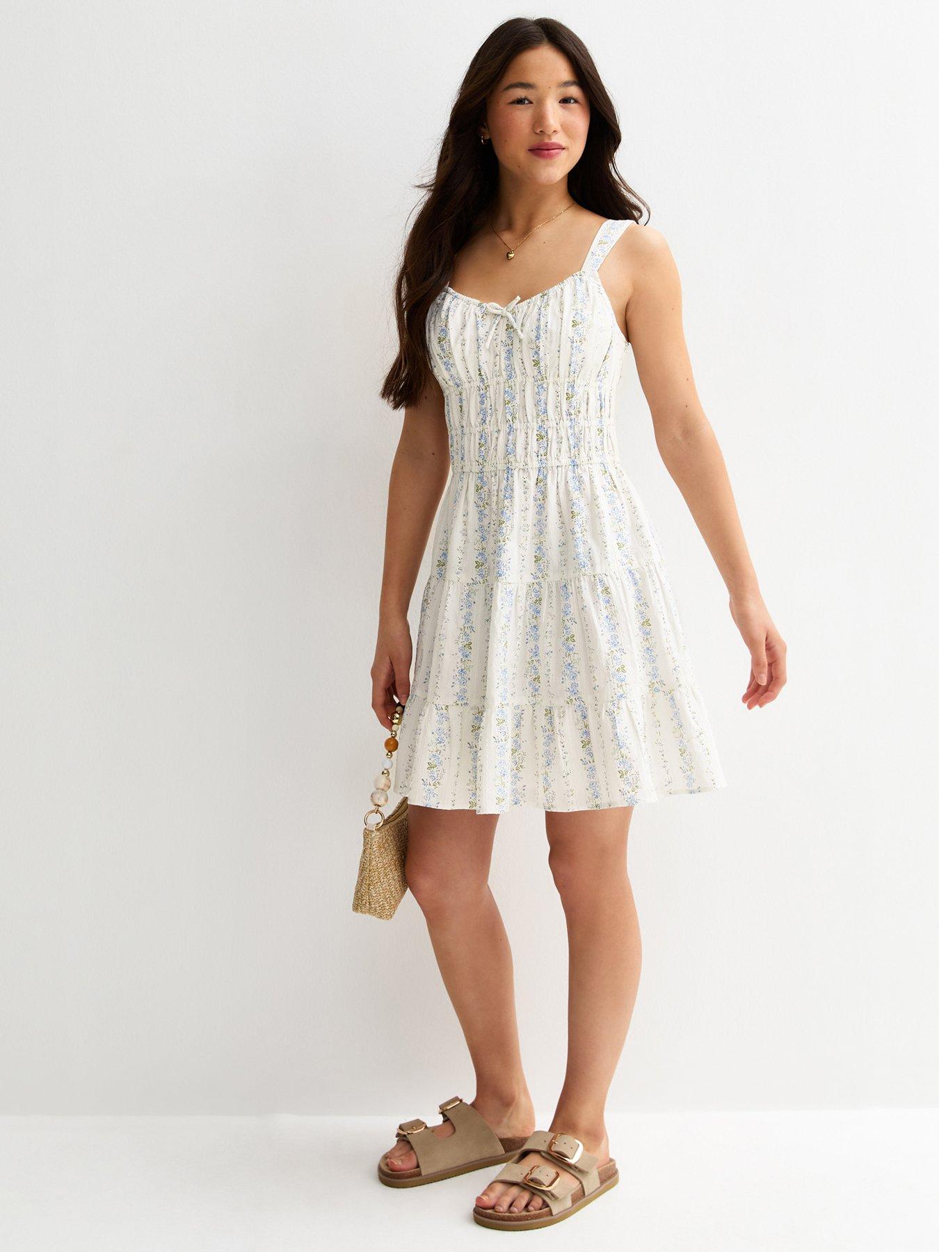 New Look 915 Girls Floral Ruched Mini Dress - White And Blue