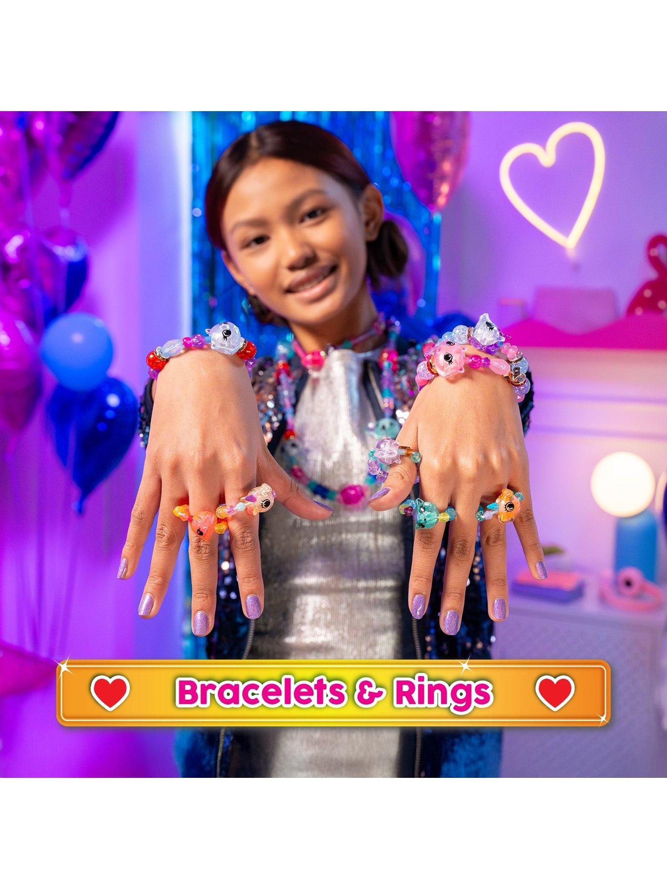  image of twisty-petz-twisty-petz-family-pack-petsnbsptransform-into-wearable-jewellery