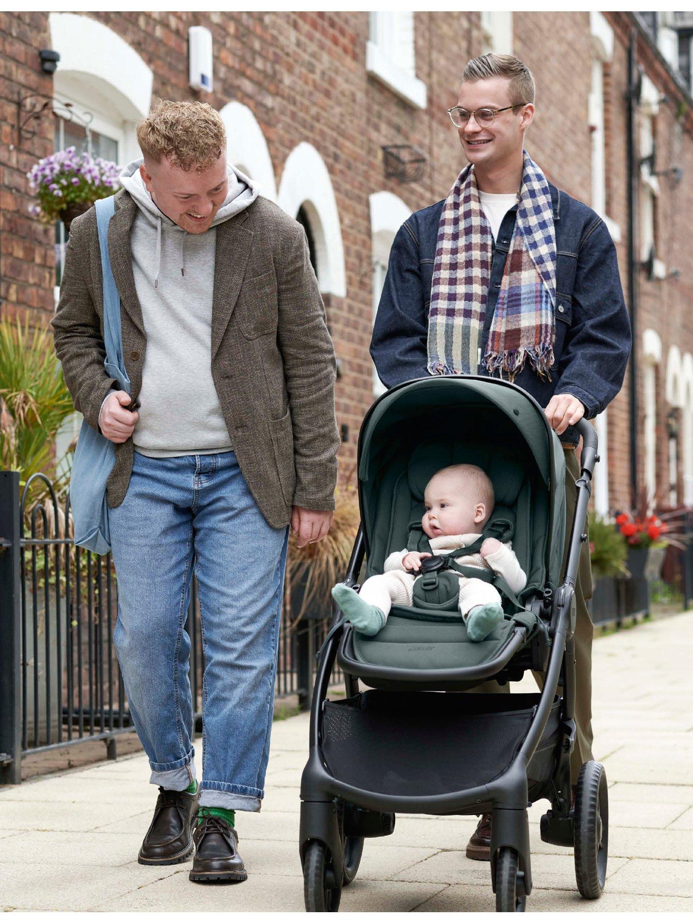 Image 2 of 7 of Mamas & Papas Essential Kit - Ocarro&sup2; Teal (Inc Pushchair, Carrycot, Adaptors, Cupholder, Bag, Footmuff)